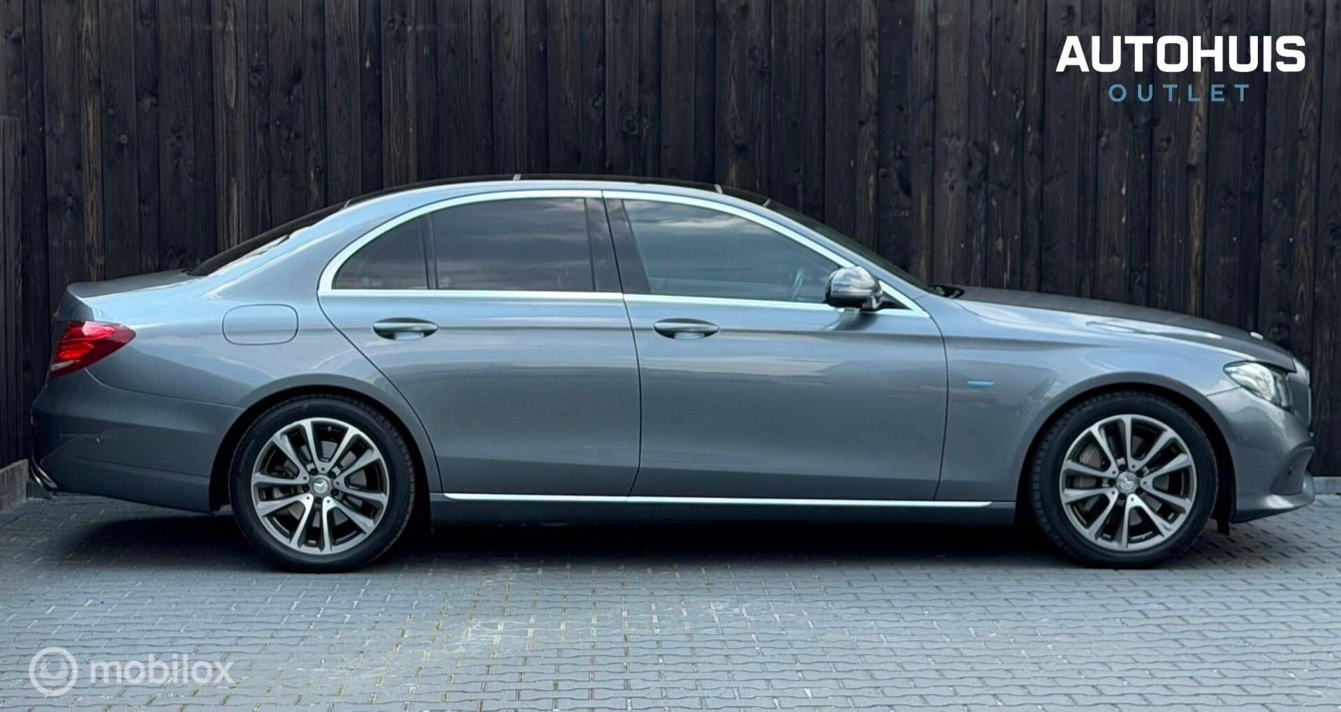 Foto van Mercedes-Benz E 350 E