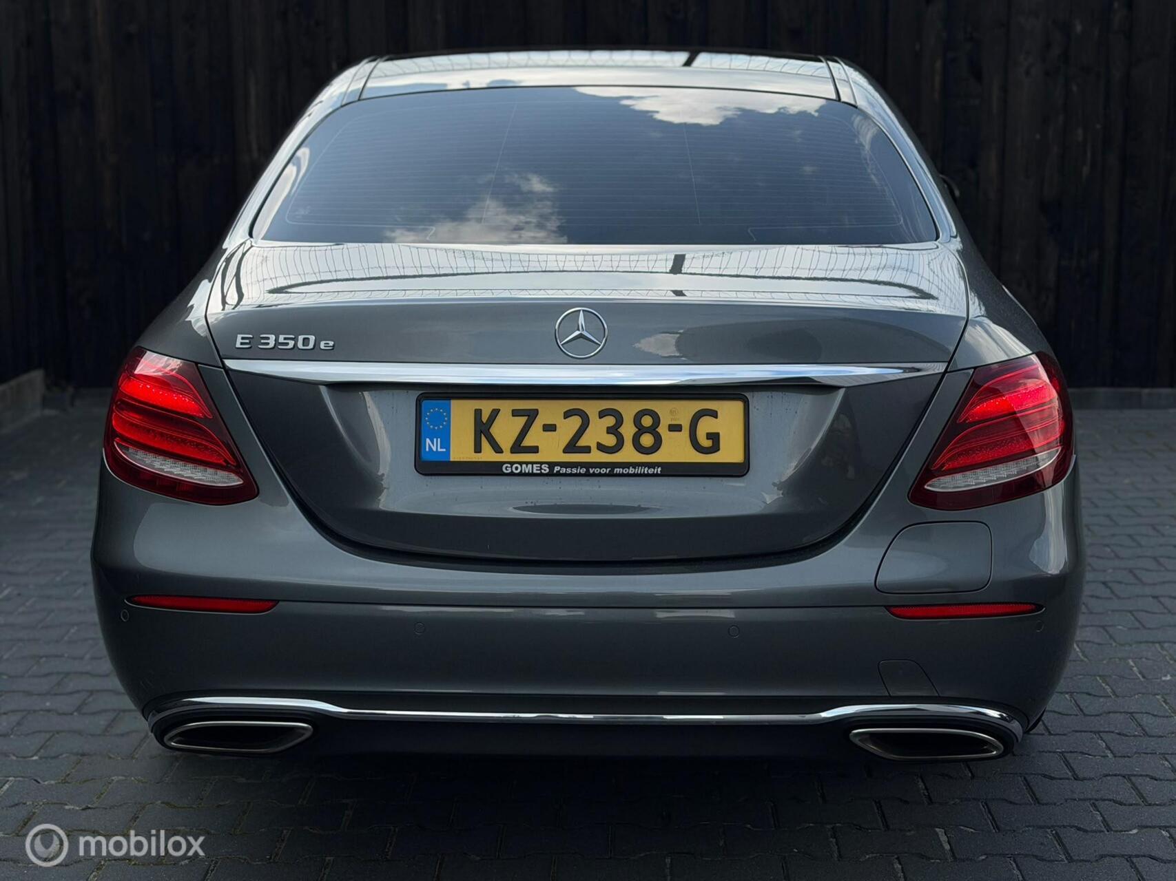 Foto van Mercedes-Benz E 350 E