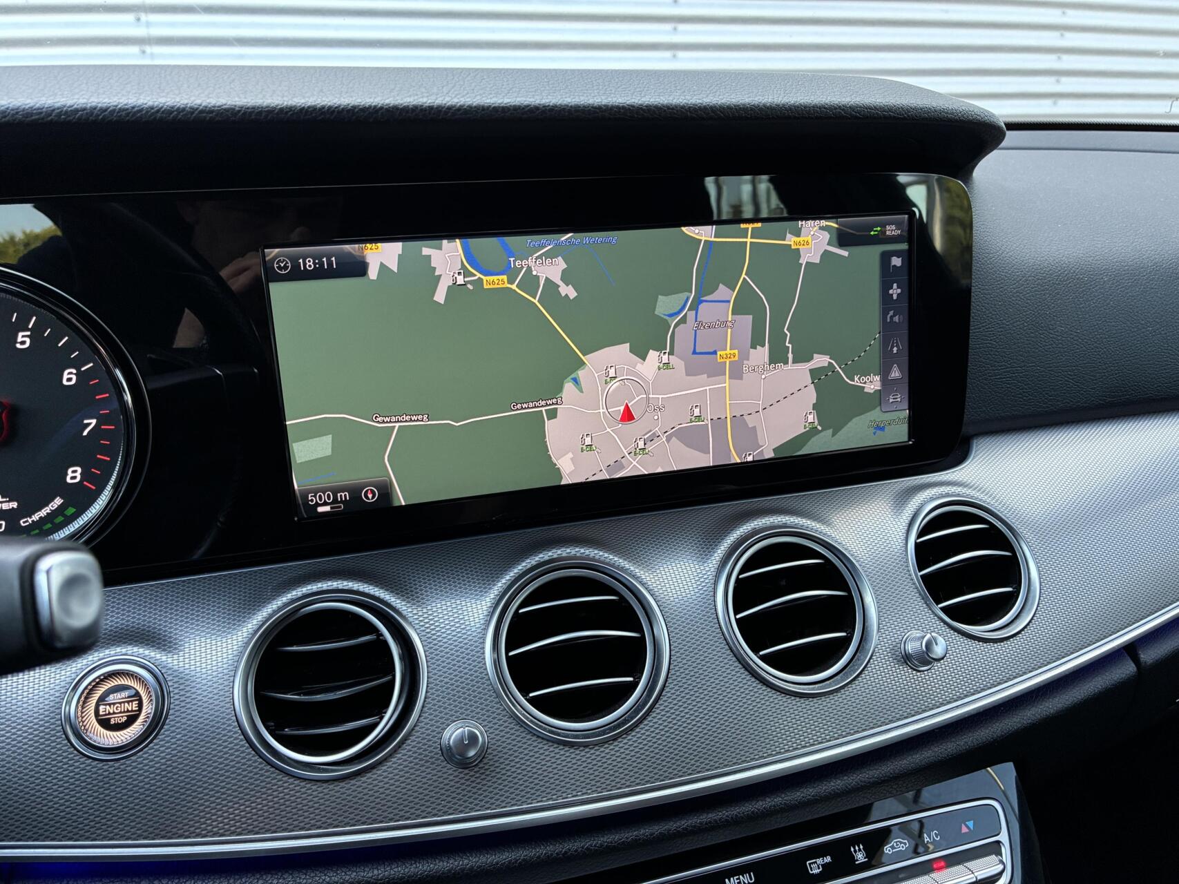 Foto van Mercedes-Benz E 350 E
