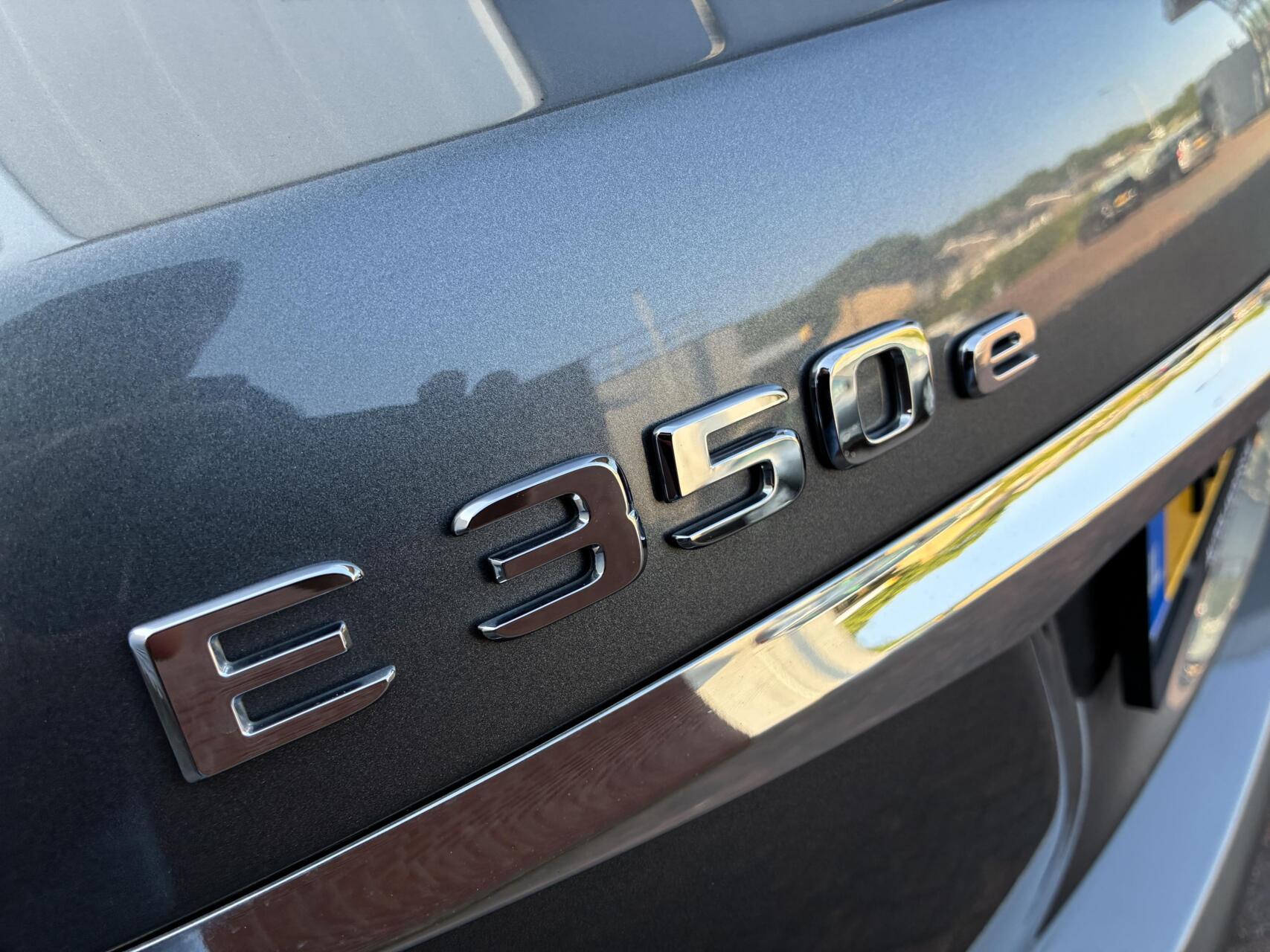 Foto van Mercedes-Benz E 350 E