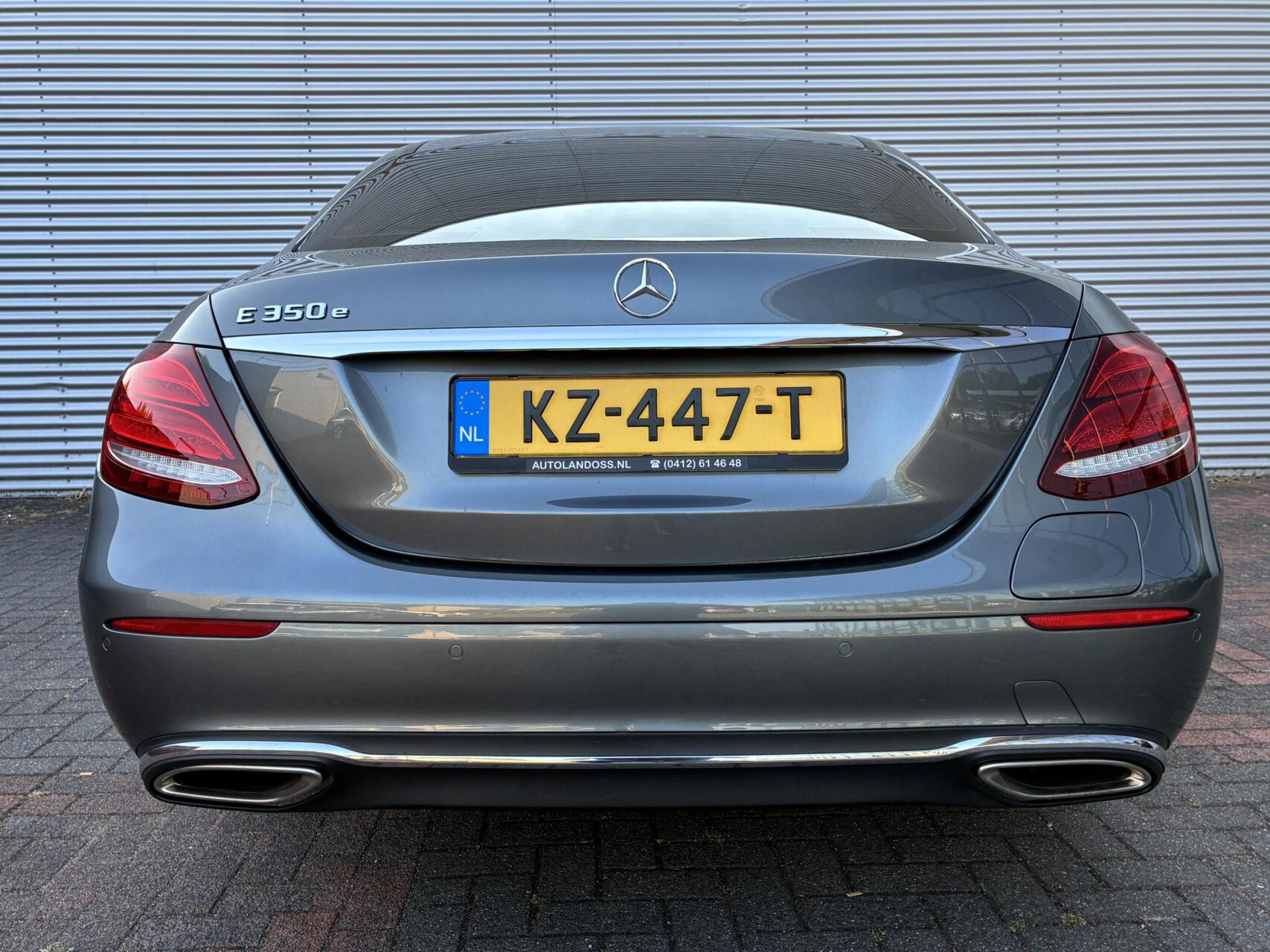 Foto van Mercedes-Benz E 350 E