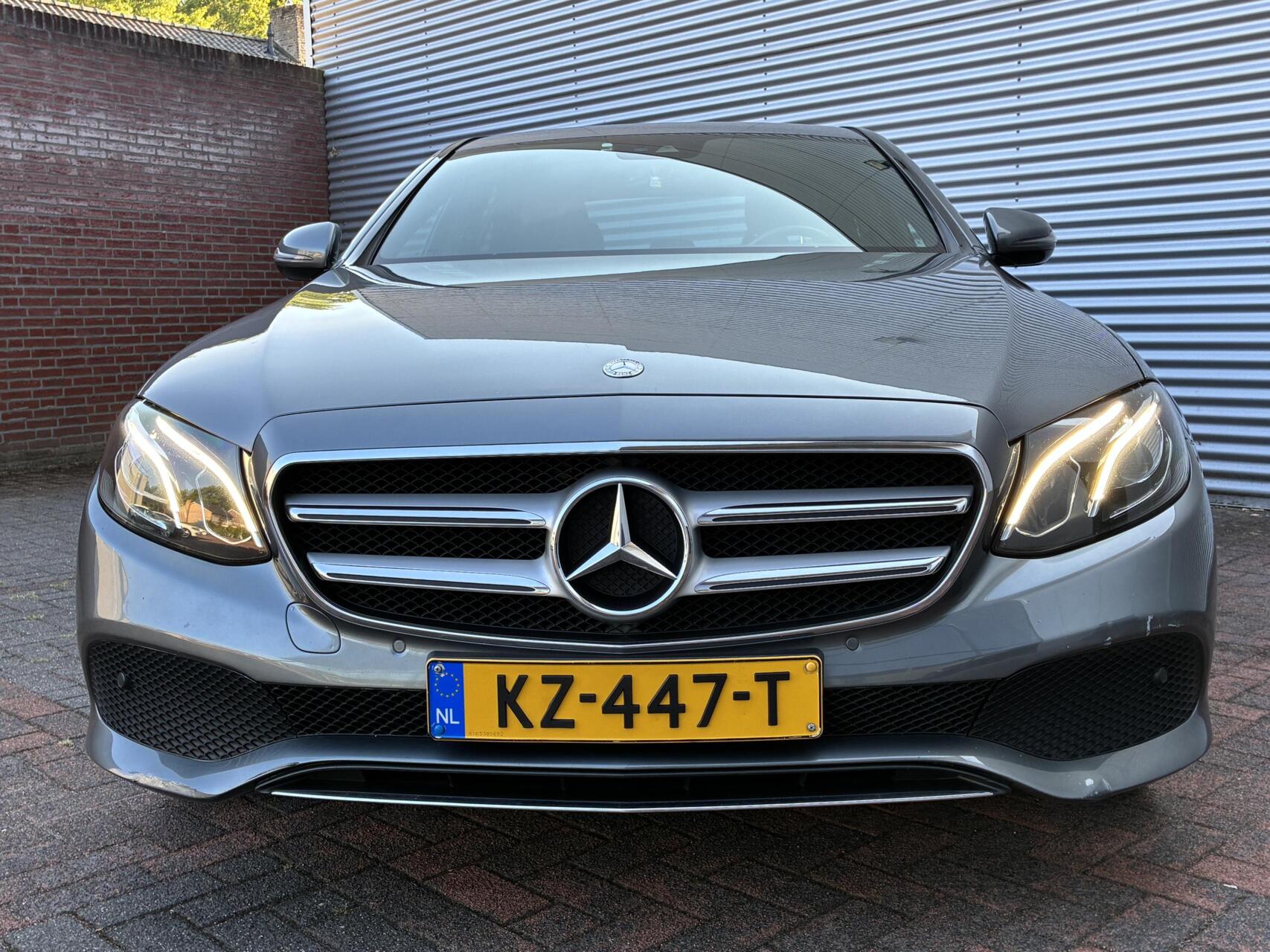 Foto van Mercedes-Benz E 350 E