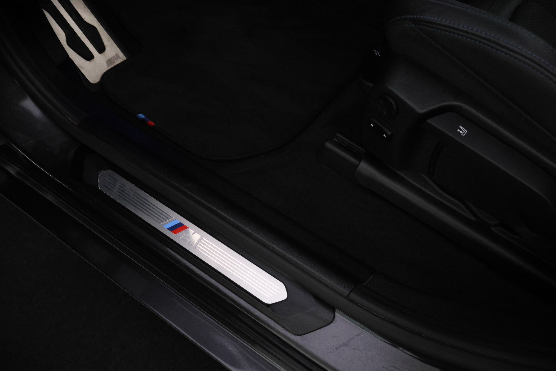 Foto van BMW X4 Xdrive20i