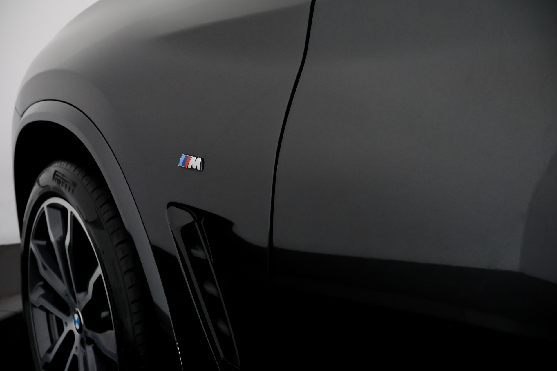 Foto van BMW X4 Xdrive20i