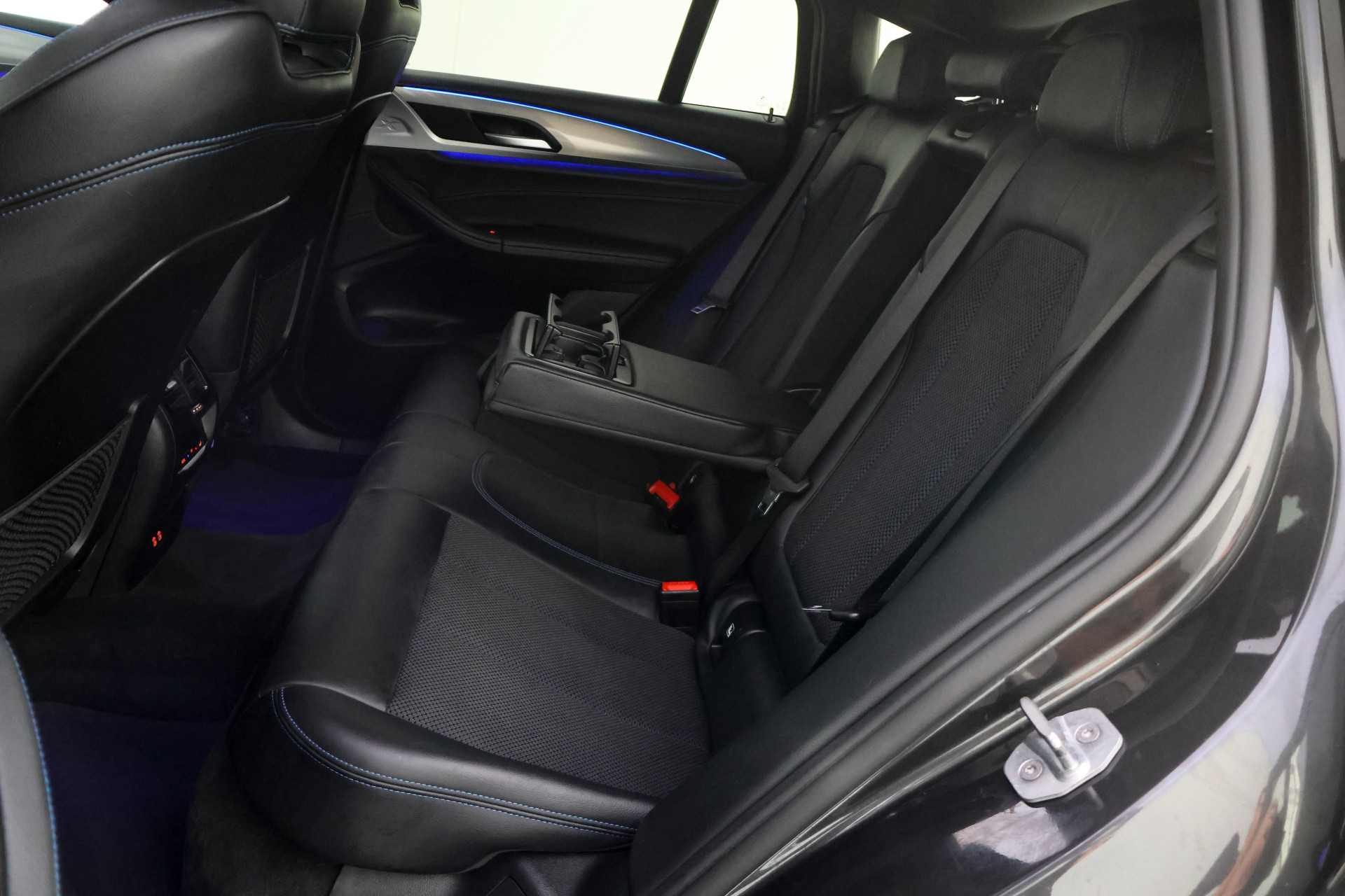Foto van BMW X4 Xdrive20i