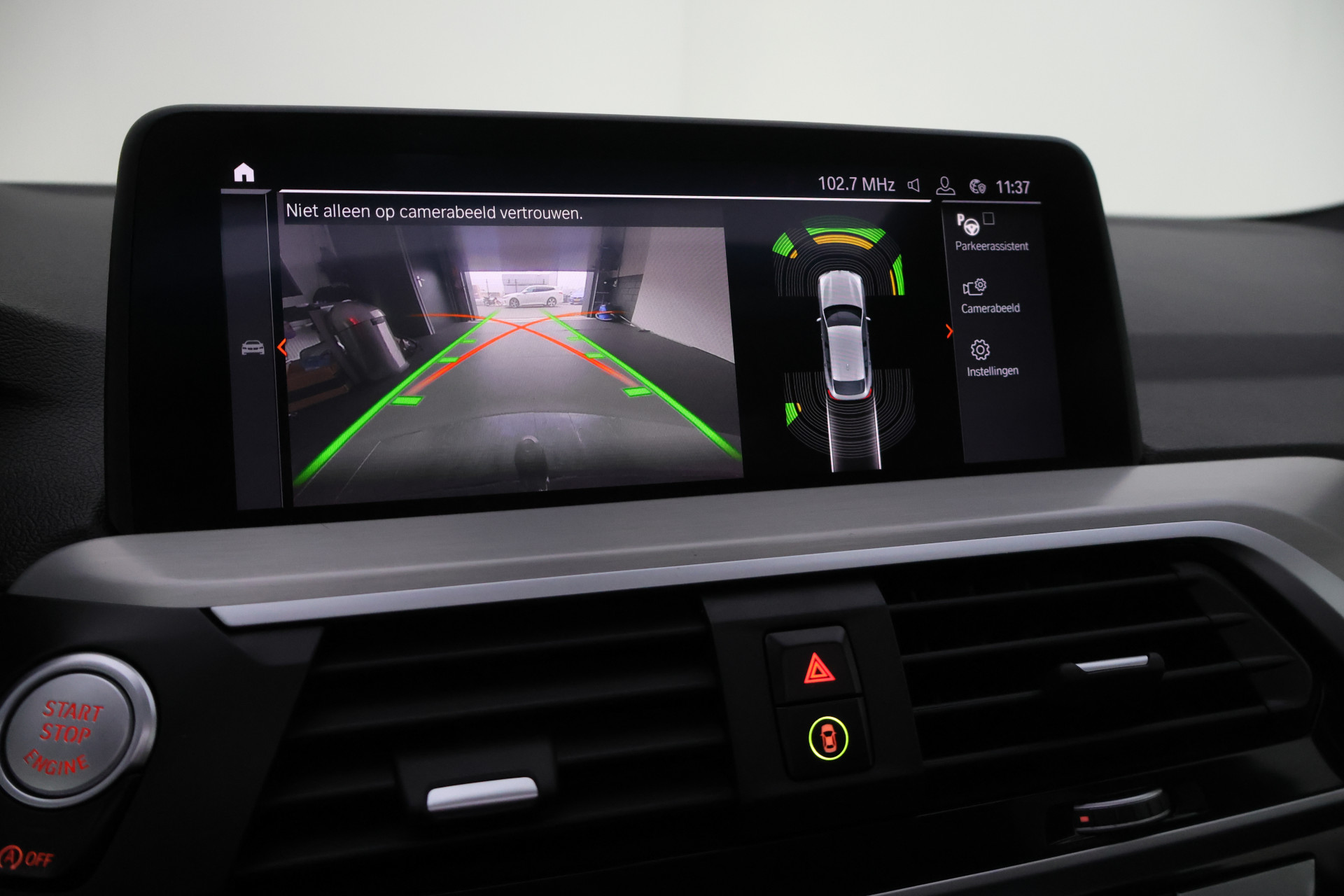 Foto van BMW X4 Xdrive20i