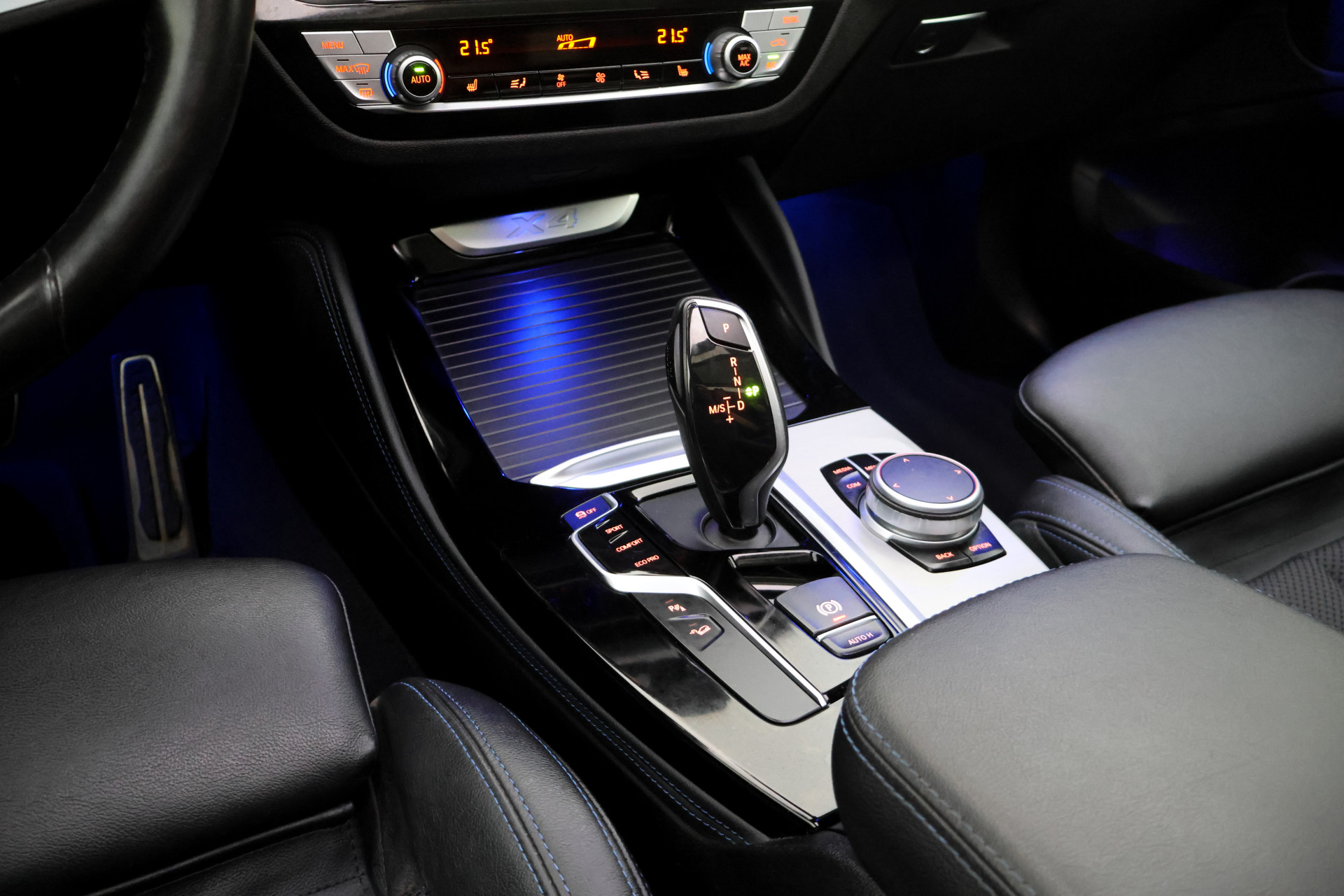 Foto van BMW X4 Xdrive20i
