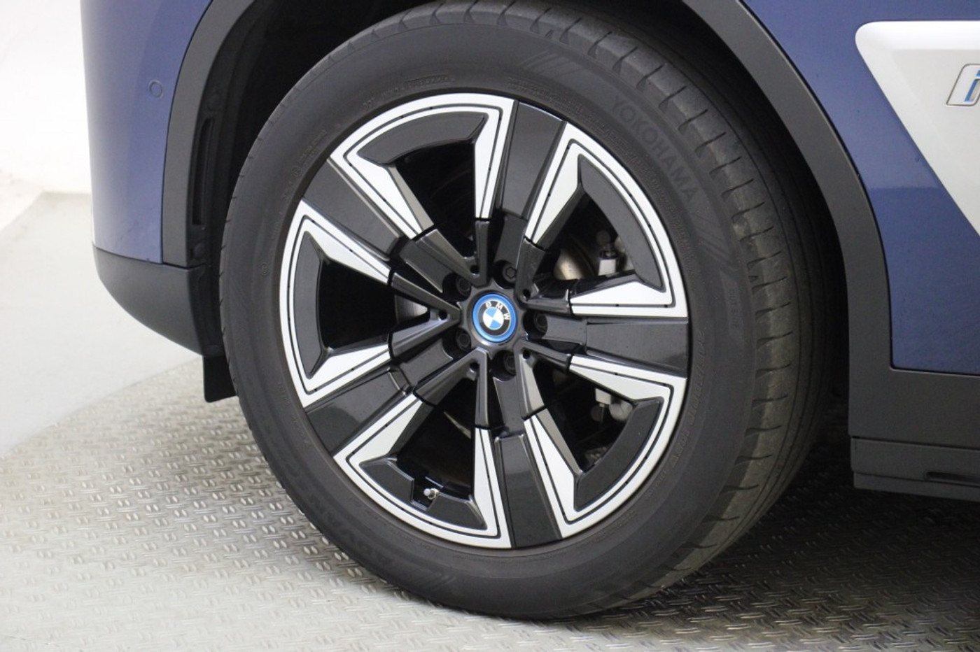 Foto van BMW Ix3