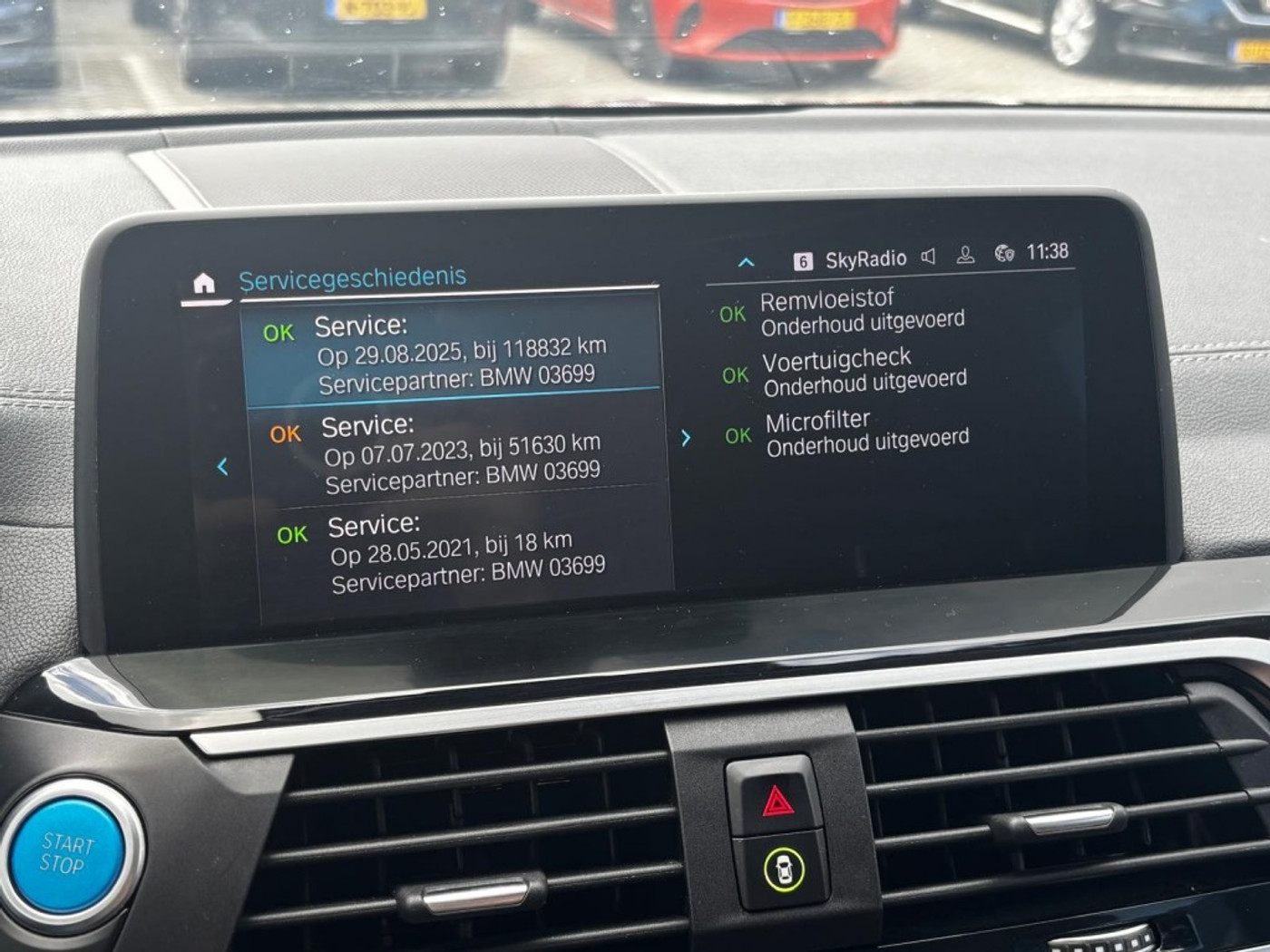 Foto van BMW Ix3