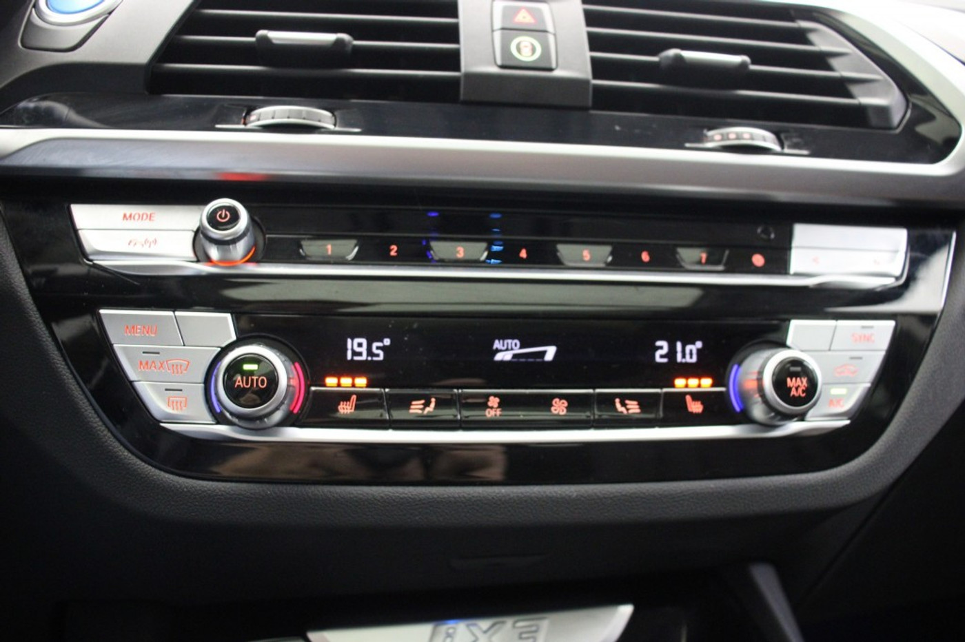 Foto van BMW Ix3
