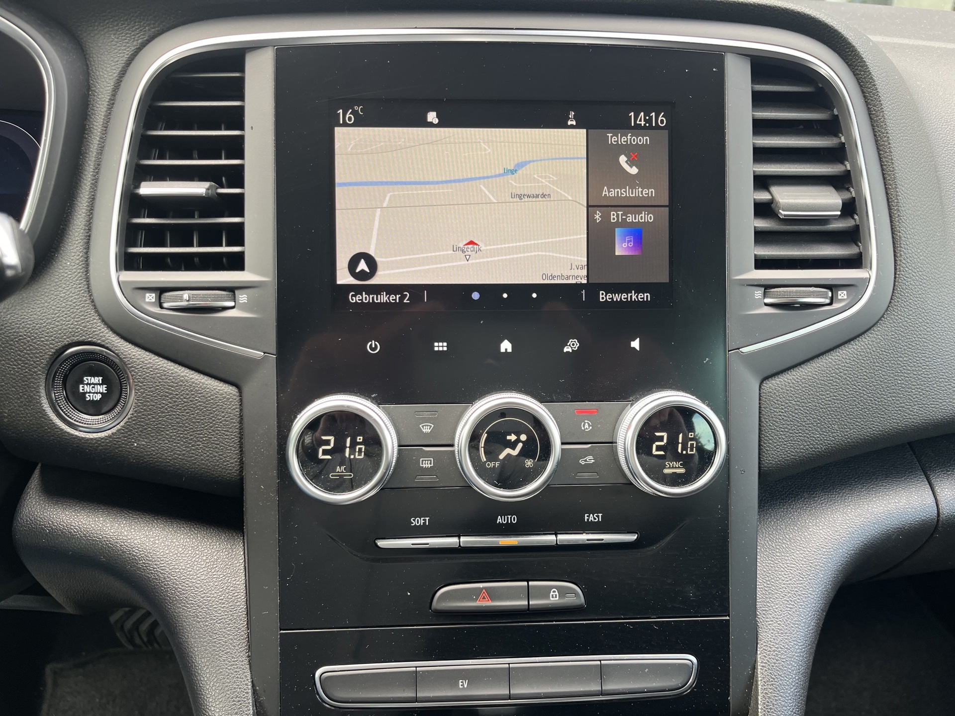 Foto van Renault Megane E-tech Plug-in Hybrid