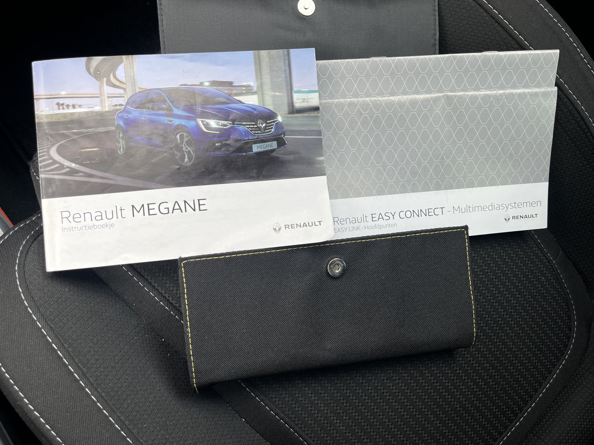 Foto van Renault Megane E-tech Plug-in Hybrid