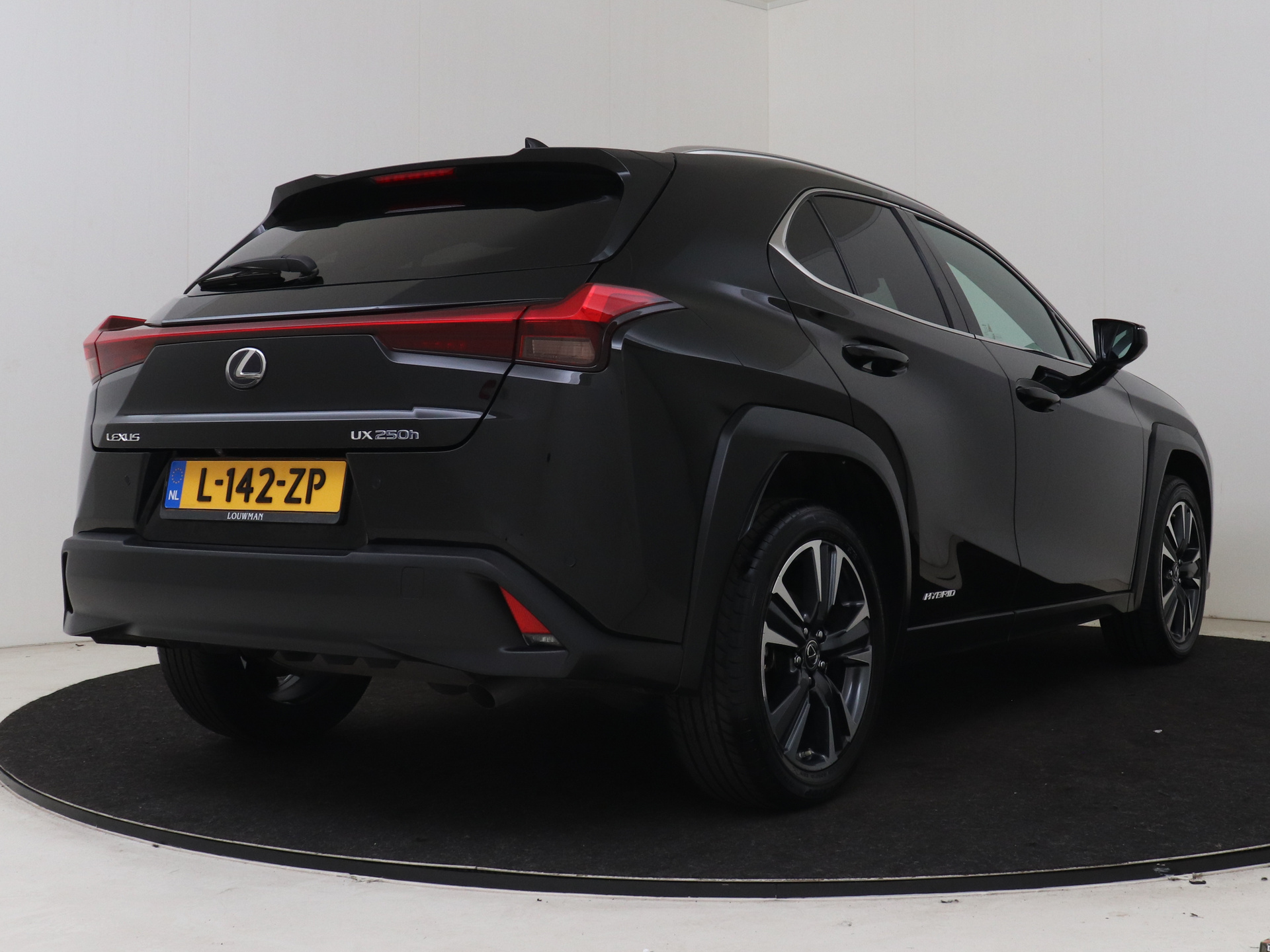 Foto van Lexus Lexus Ux250h
