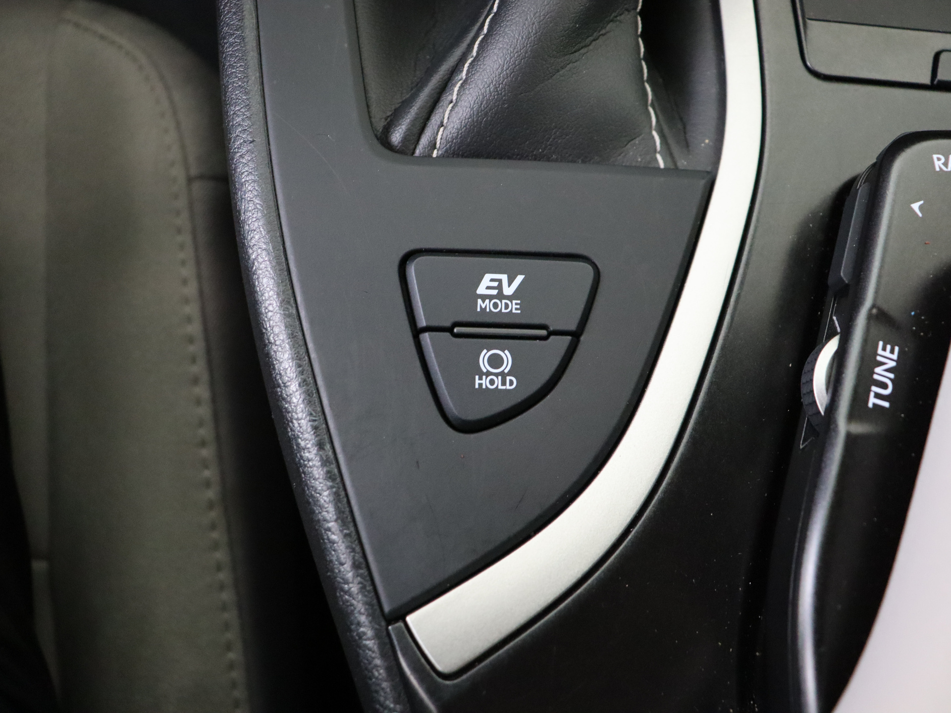 Foto van Lexus Lexus Ux250h