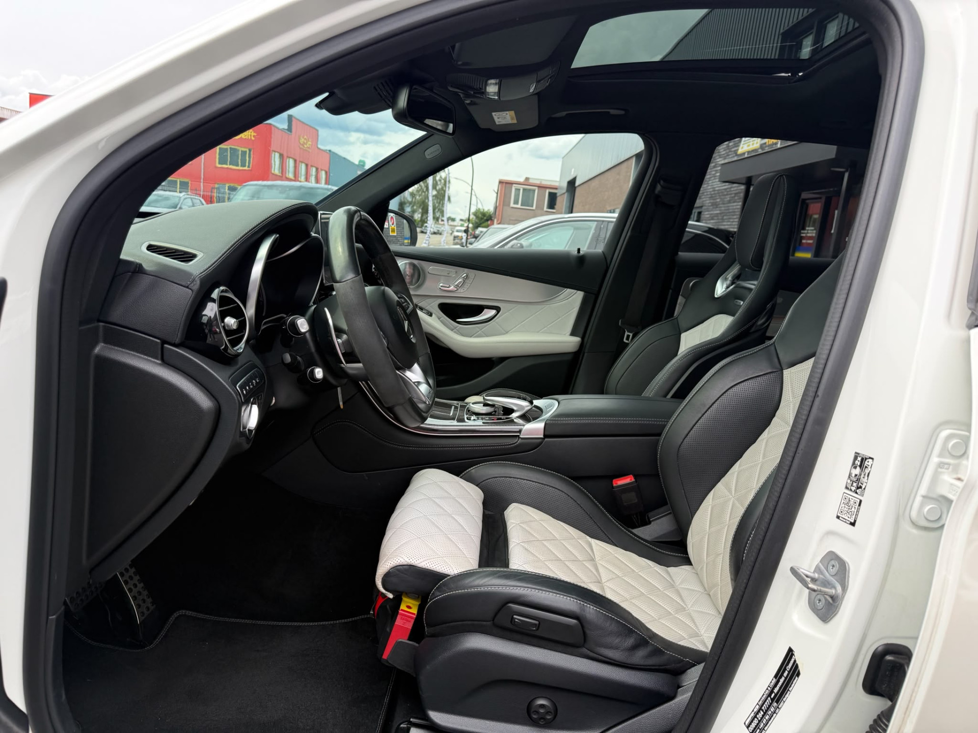 Foto van Mercedes-Benz AMG GLC 43