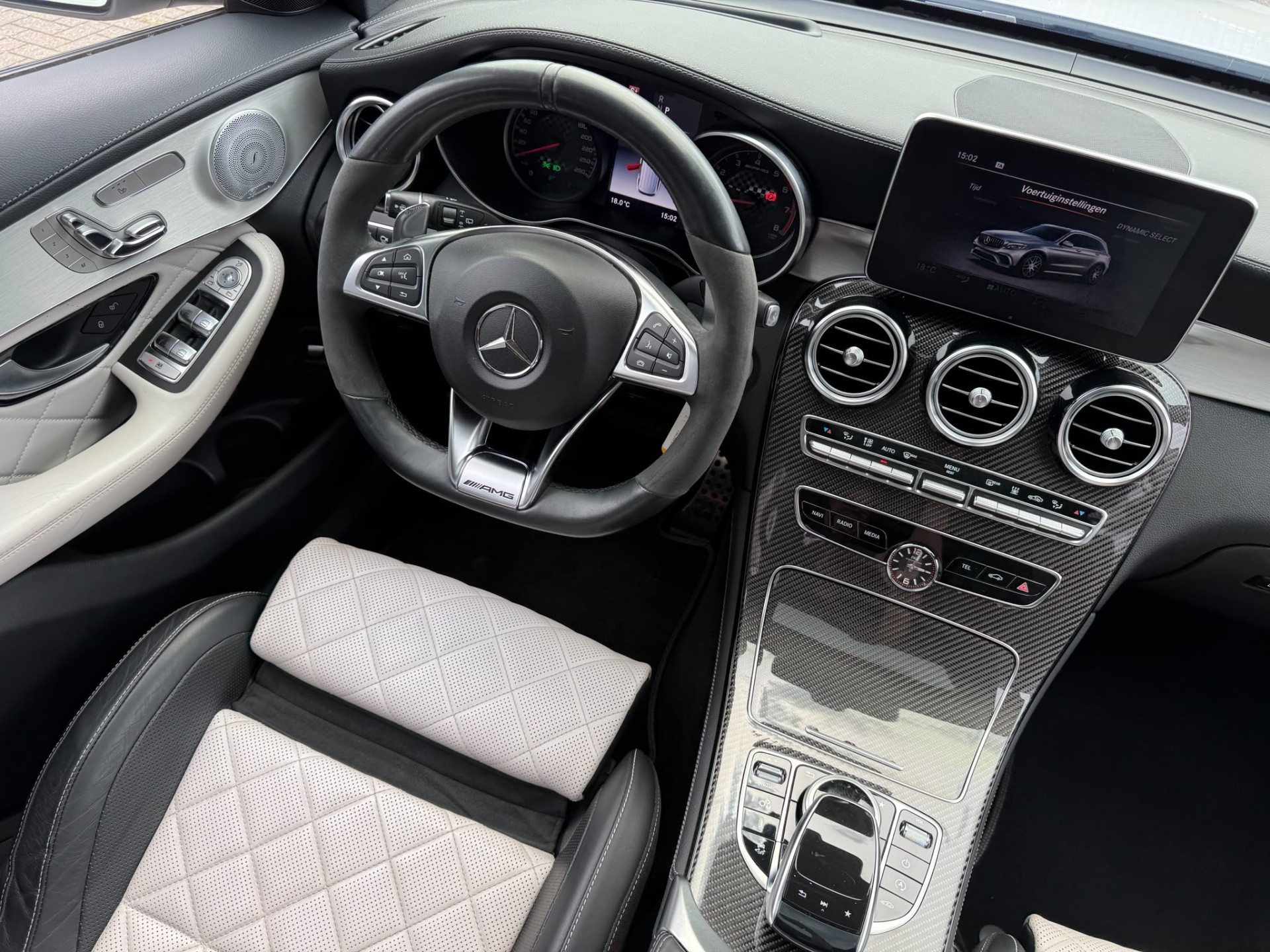Foto van Mercedes-Benz AMG GLC 43