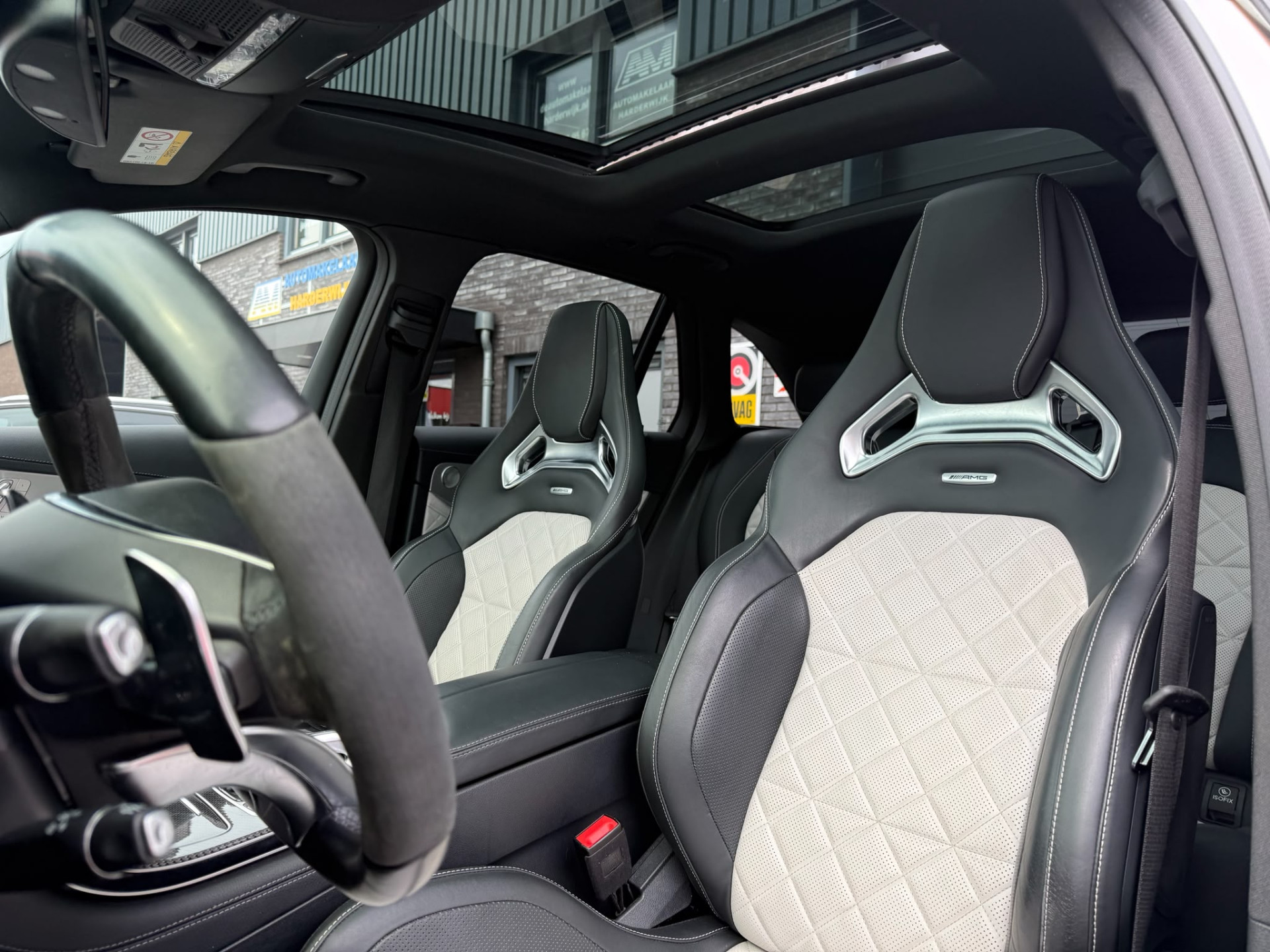Foto van Mercedes-Benz AMG GLC 43