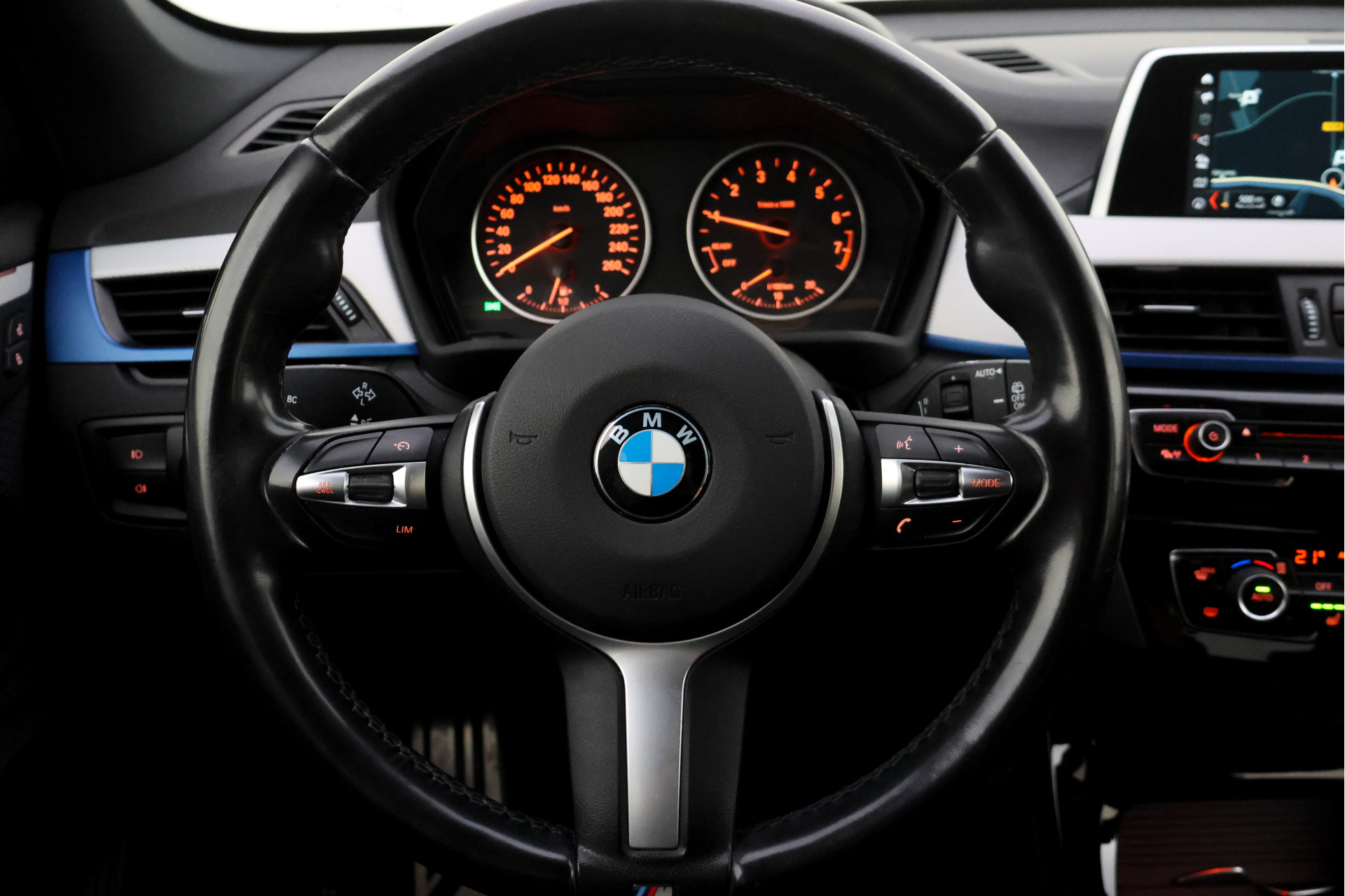 Foto van BMW X1 Sdrive18i