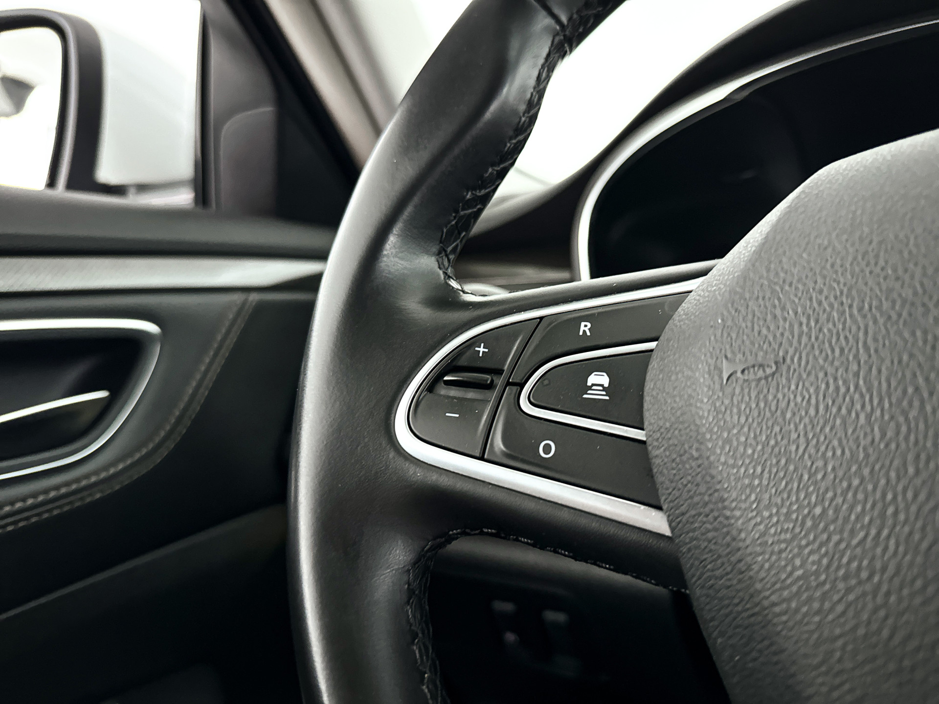 Foto van Renault Talisman