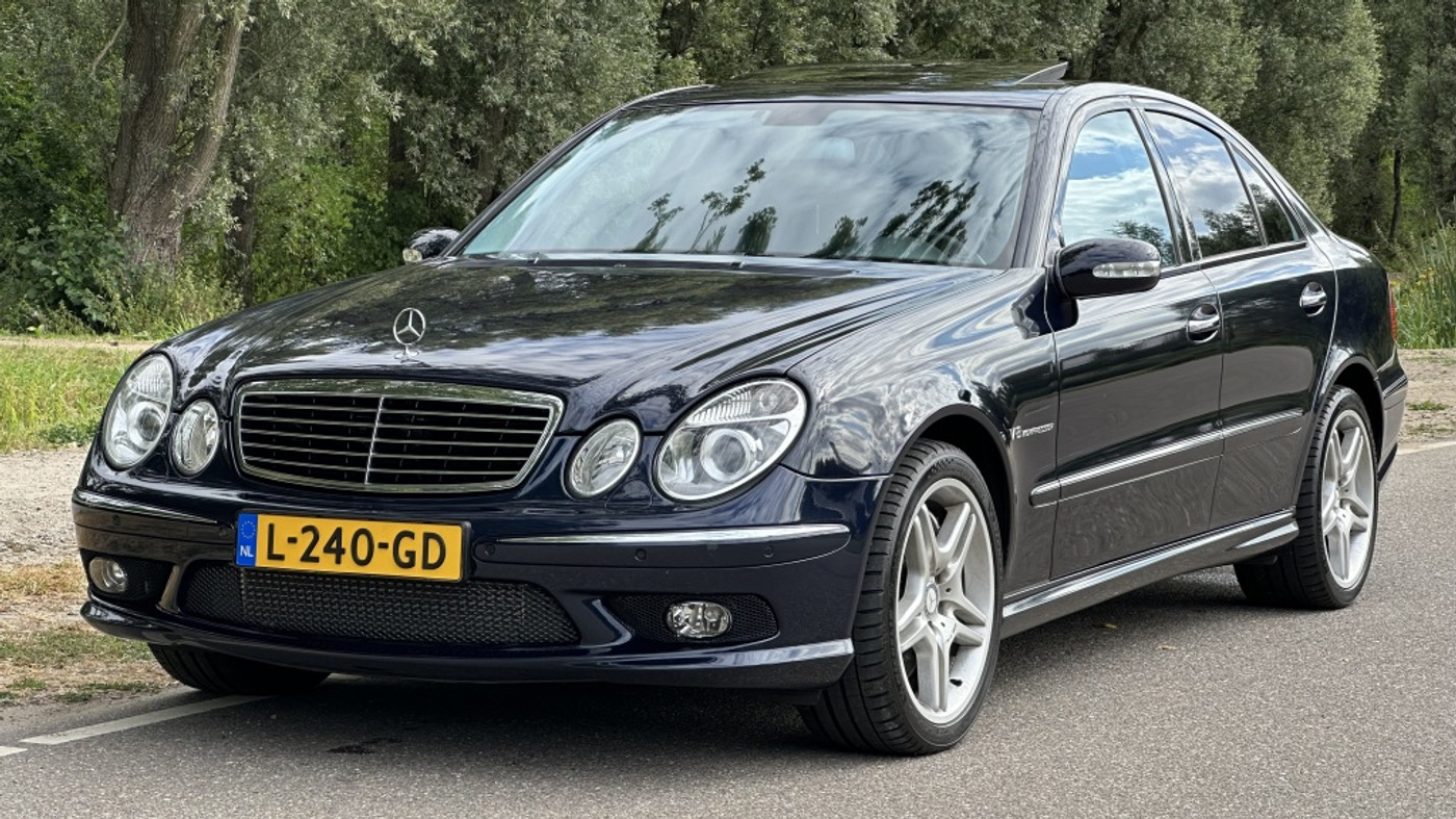 Foto van Mercedes-Benz E 55 AMG