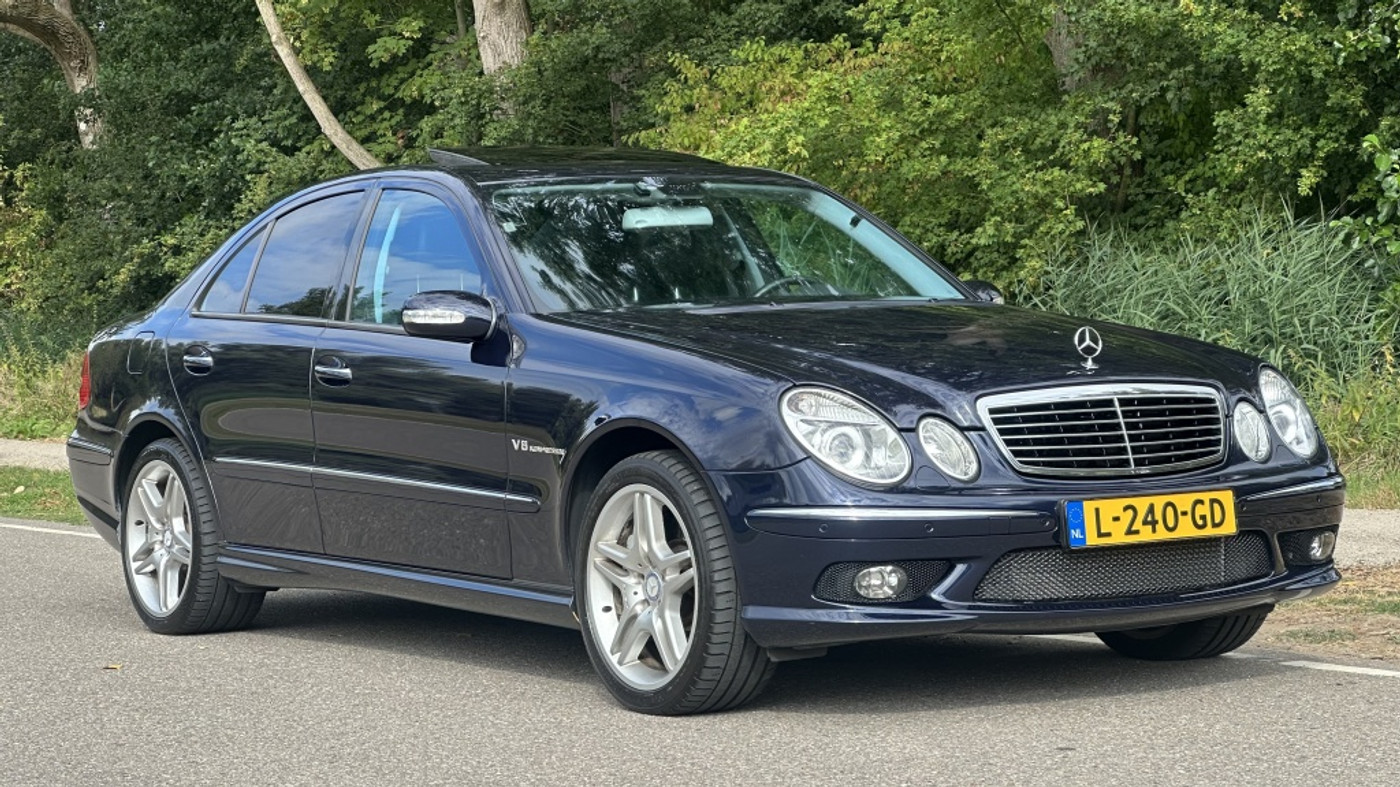 Foto van Mercedes-Benz E 55 AMG
