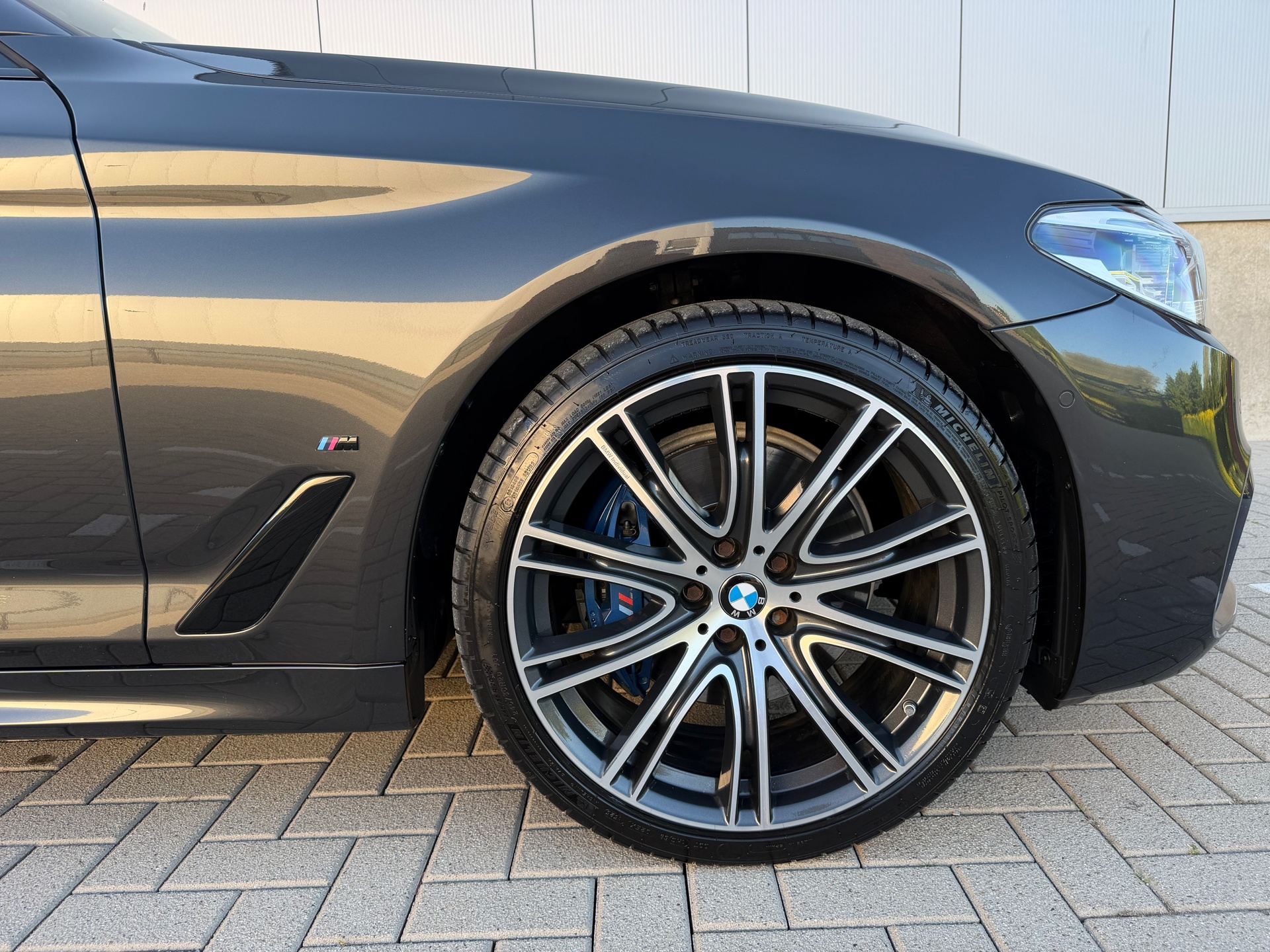 Foto van BMW 530e xDrive Iperformance