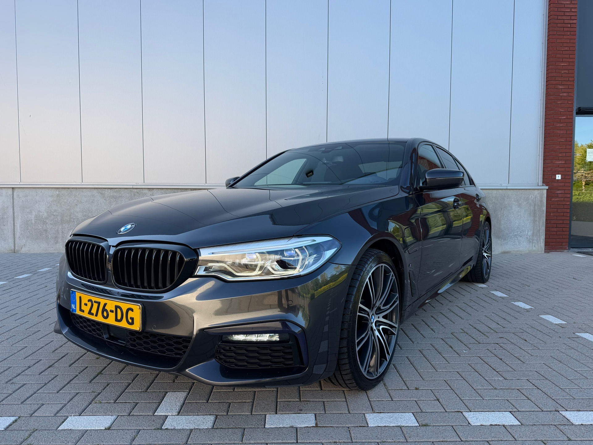 Foto van BMW 530e xDrive Iperformance