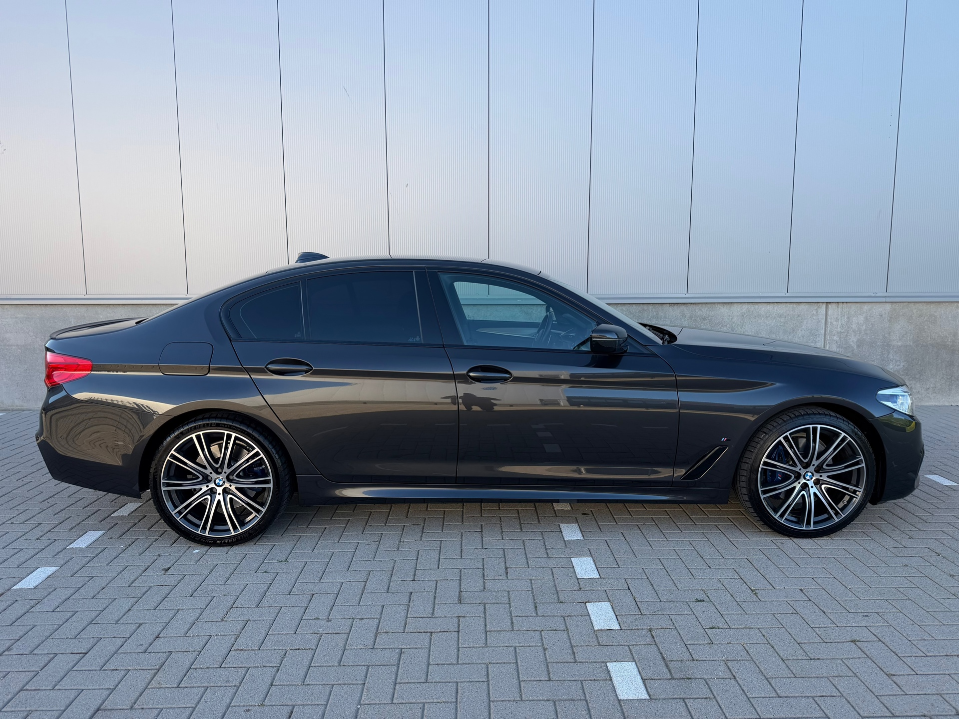 Foto van BMW 530e xDrive Iperformance