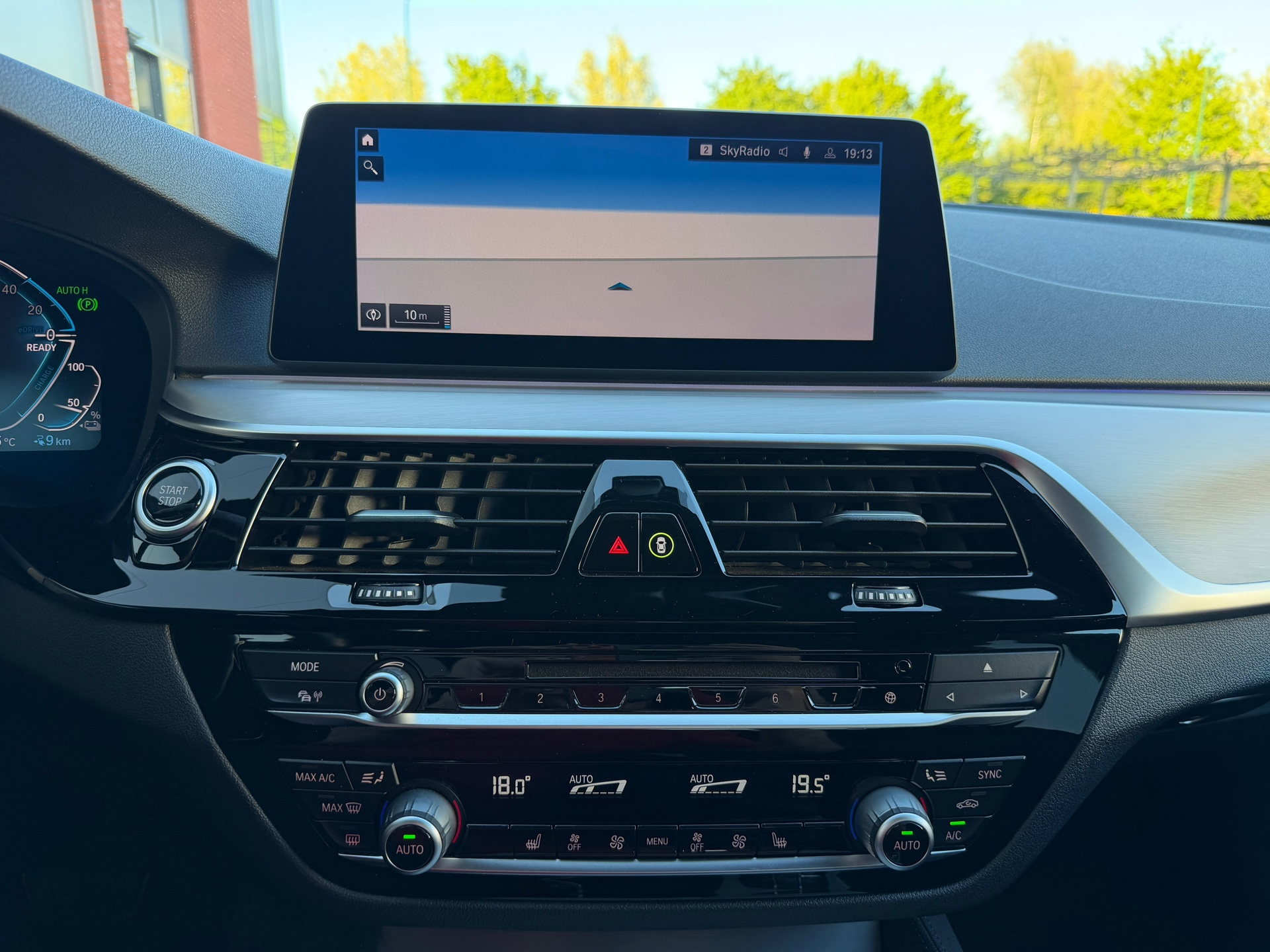 Foto van BMW 530e xDrive Iperformance