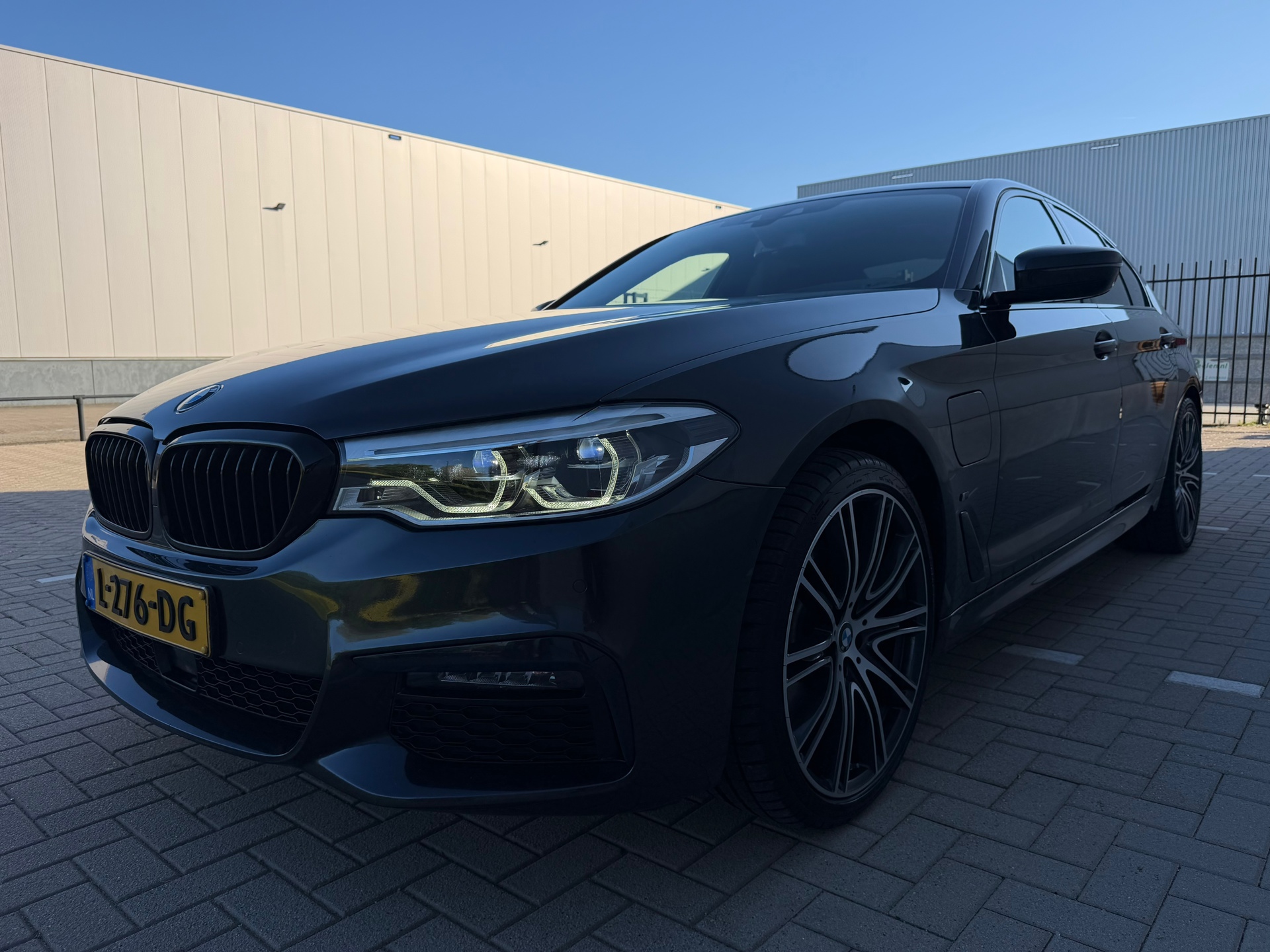 Foto van BMW 530e xDrive Iperformance