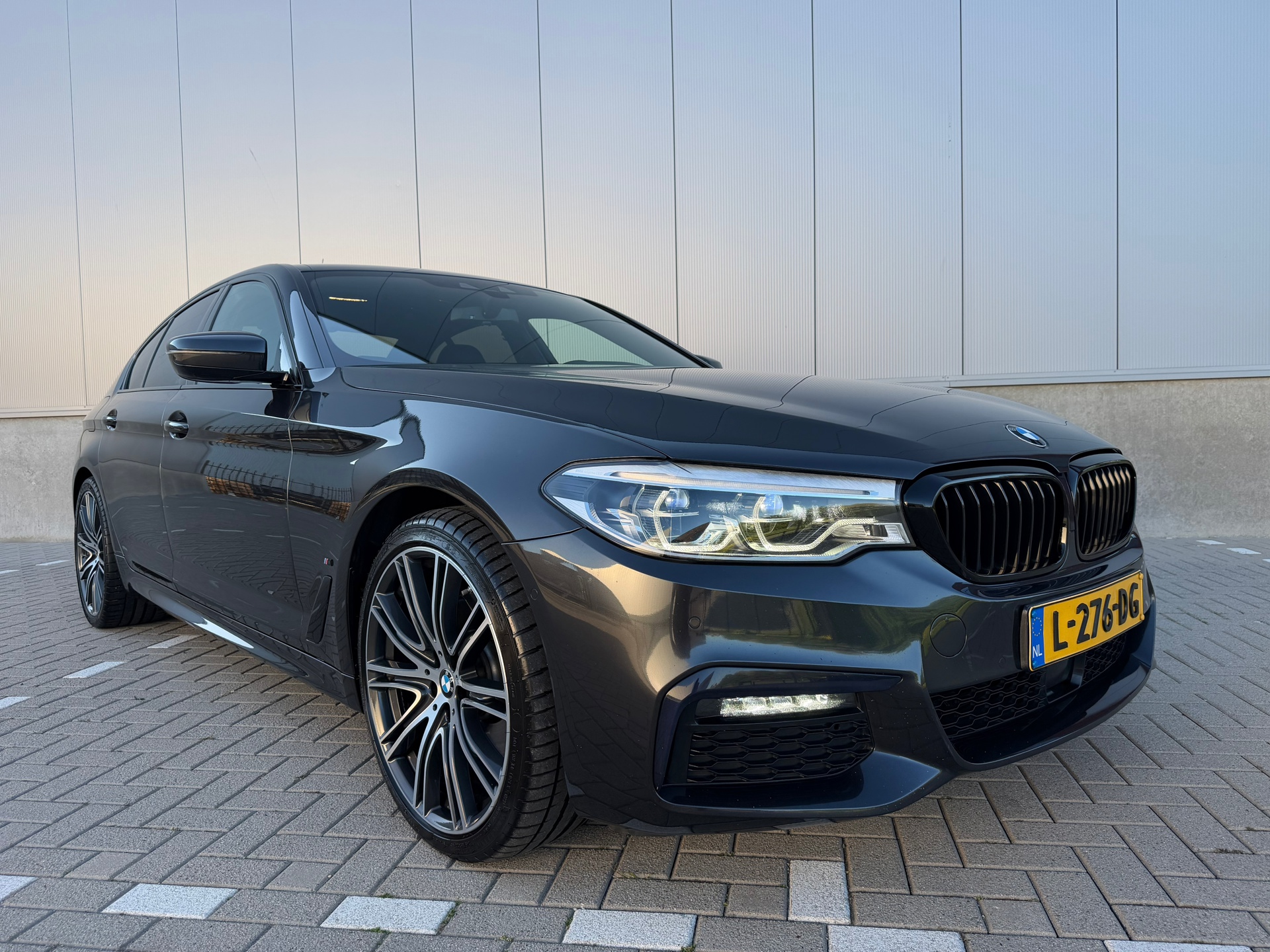 Foto van BMW 530e xDrive Iperformance