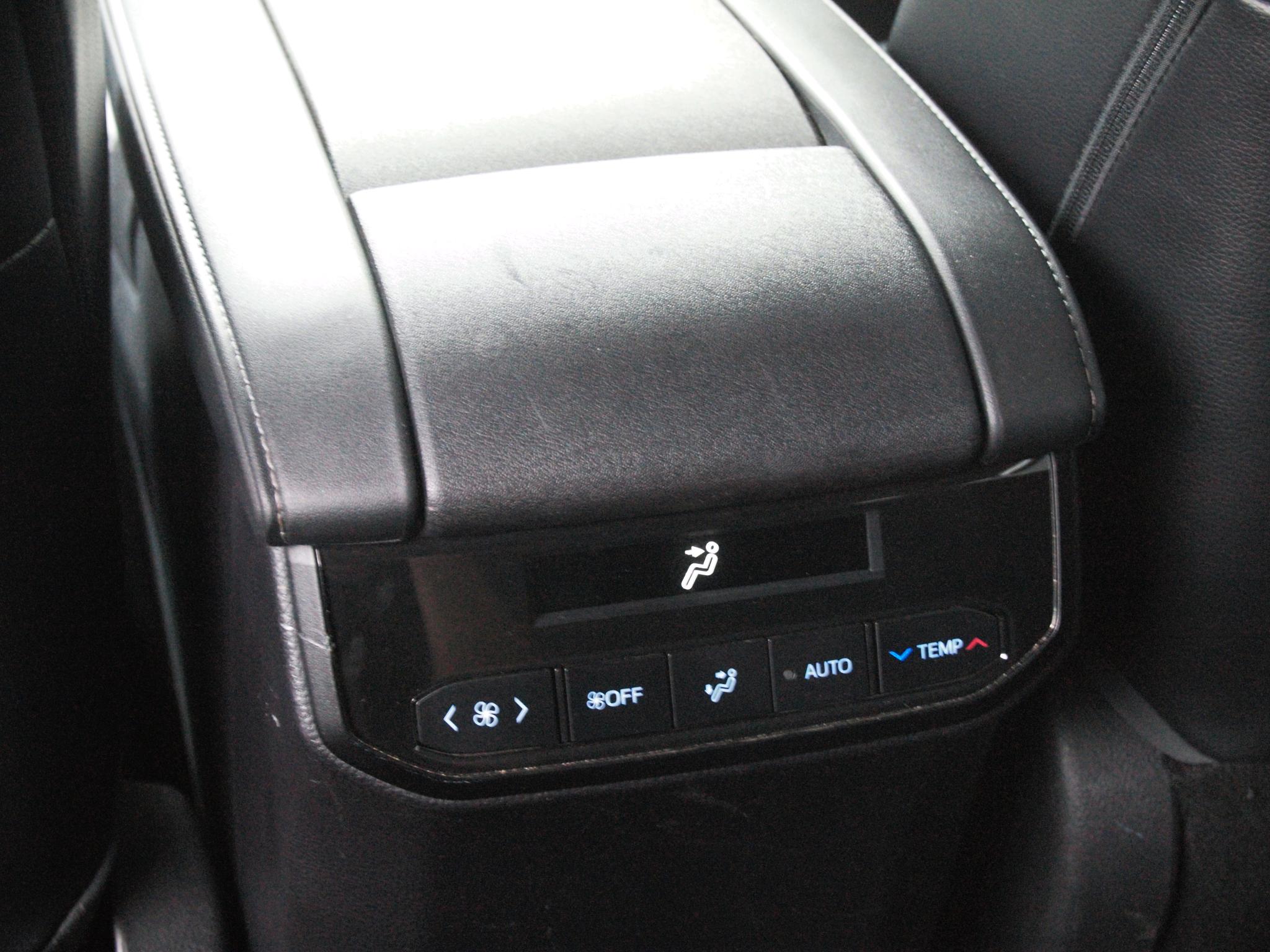 Foto van Toyota Toyota Highlander