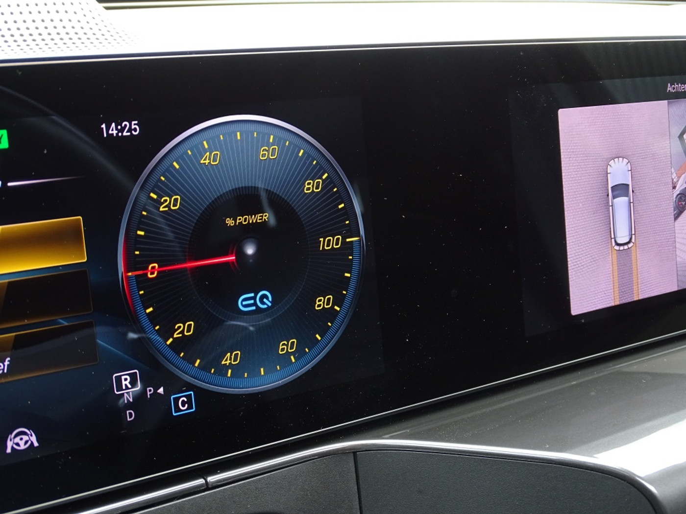Foto van Mercedes-Benz Eqc