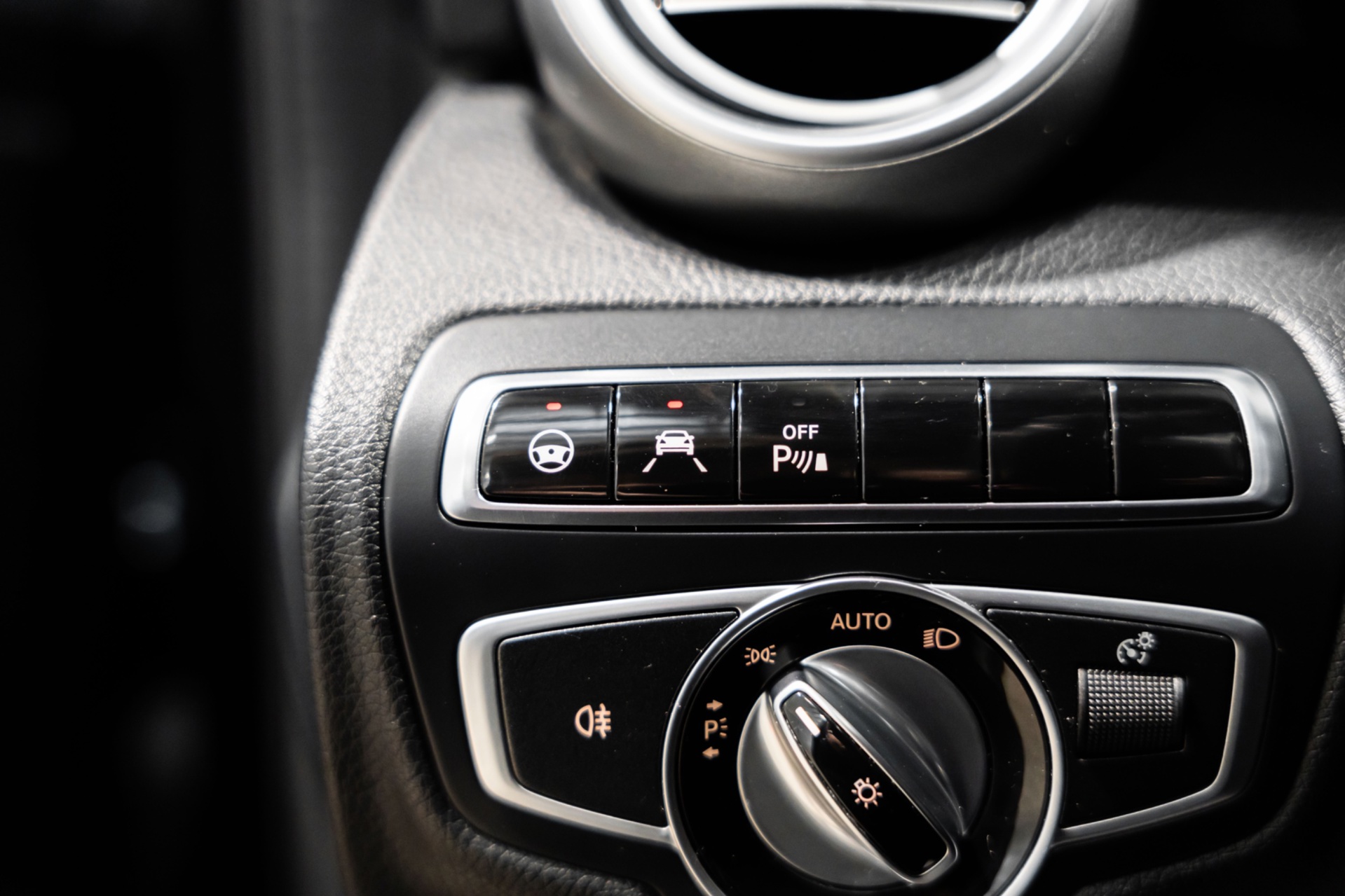 Foto van Mercedes-Benz C 300