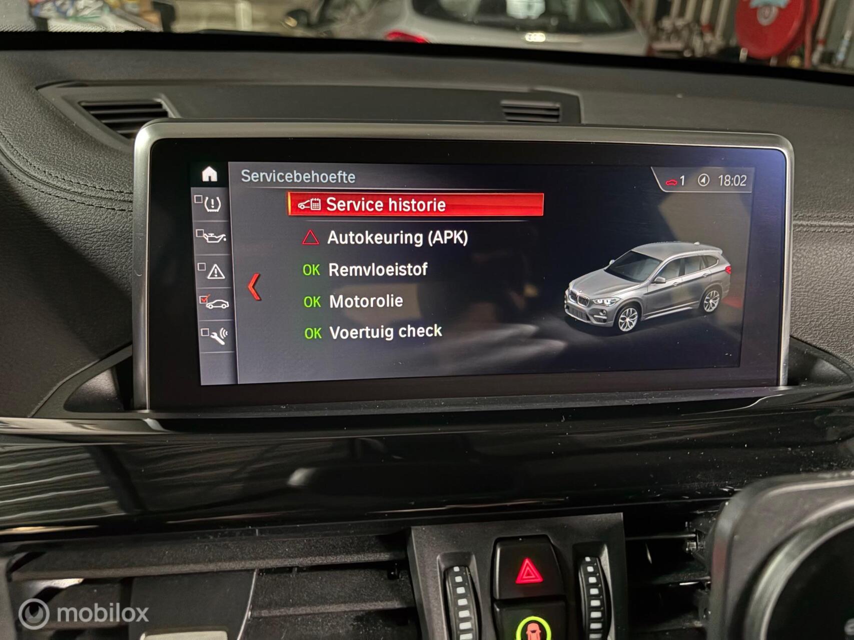Foto van BMW X1 Sdrive18i