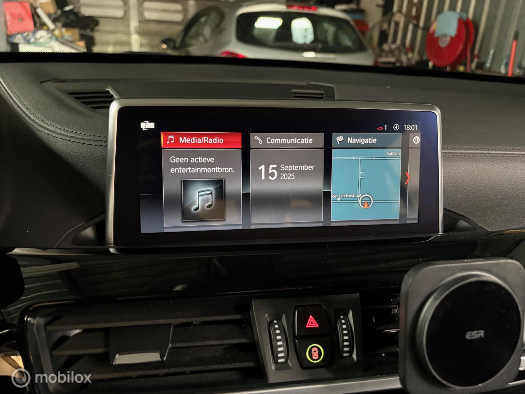 Foto van BMW X1 Sdrive18i