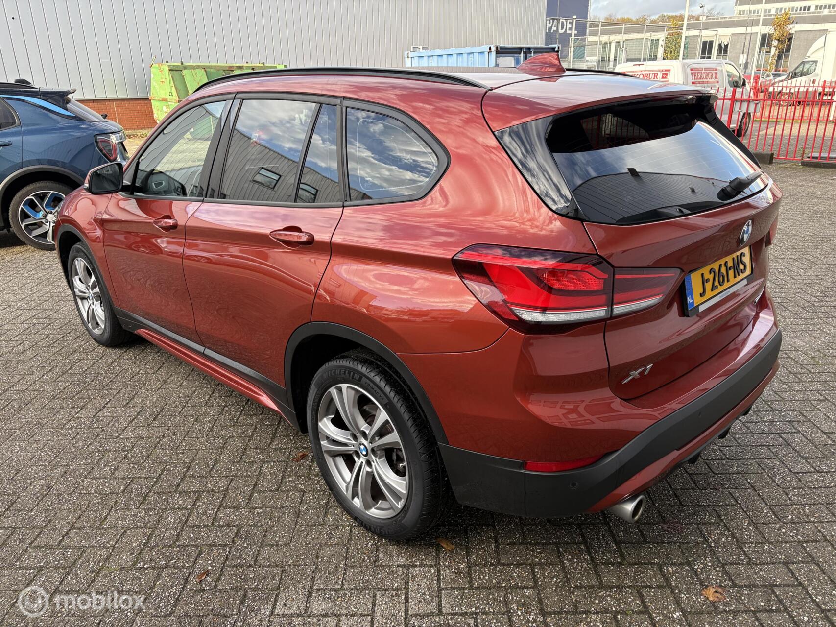 Foto van BMW X1 Sdrive18i