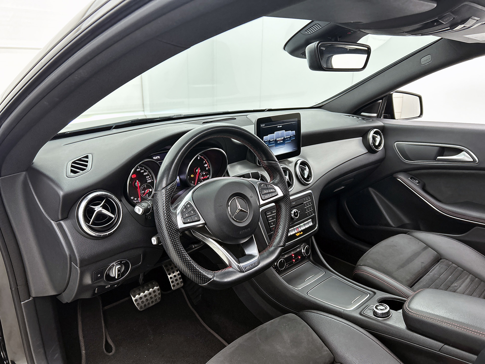 Foto van Mercedes-Benz Cla 200