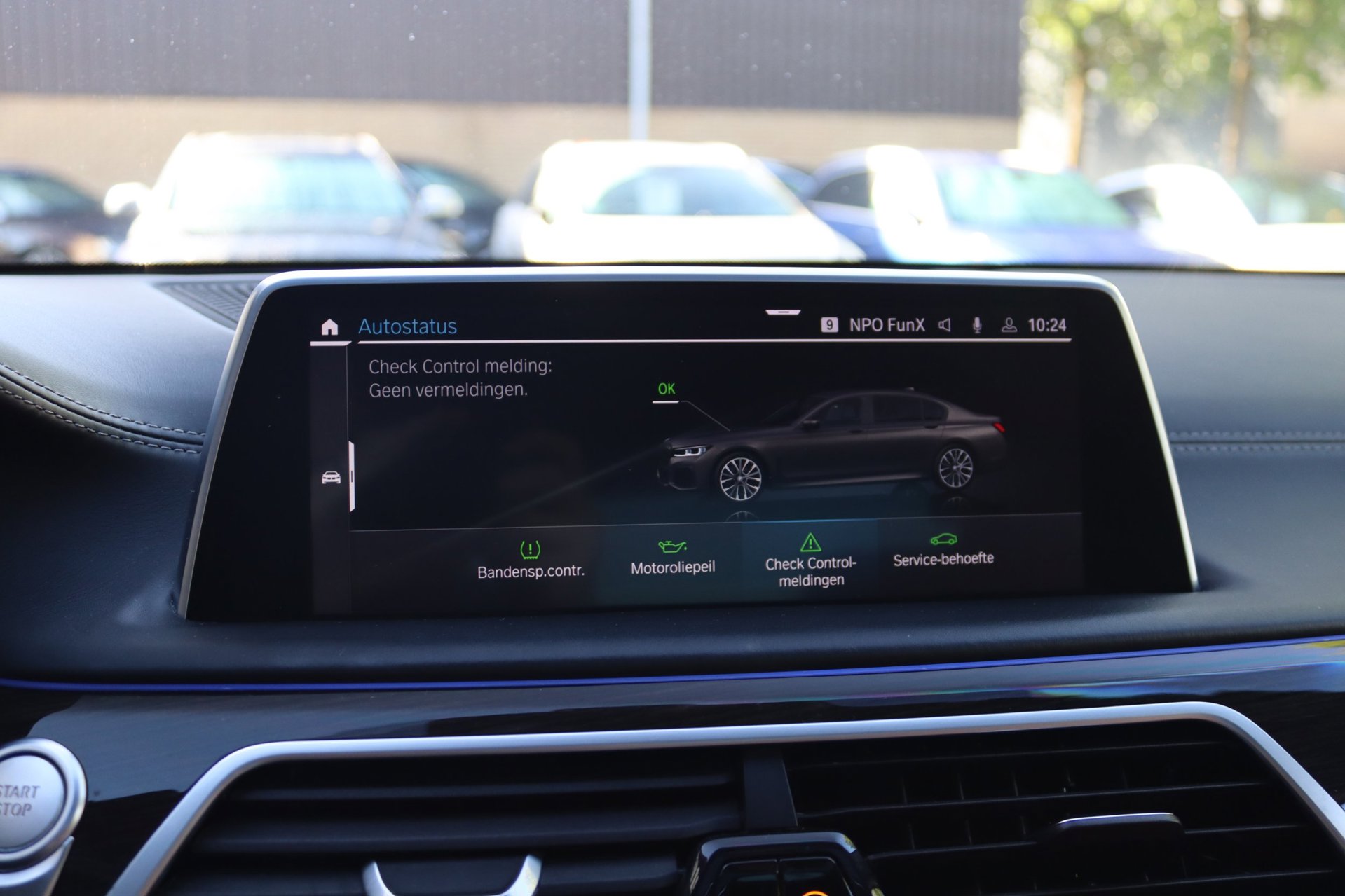 Foto van BMW 745e