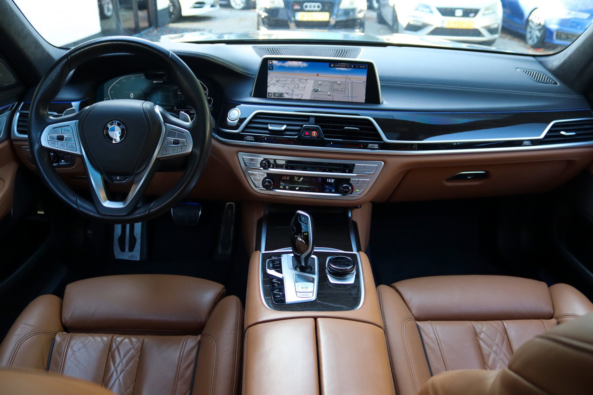 Foto van BMW 745e