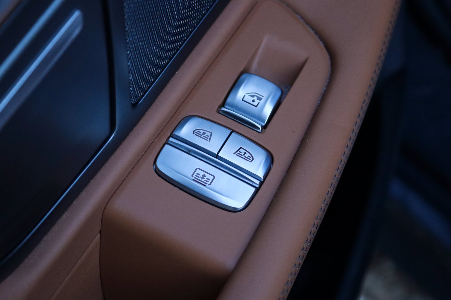 Foto van BMW 745e