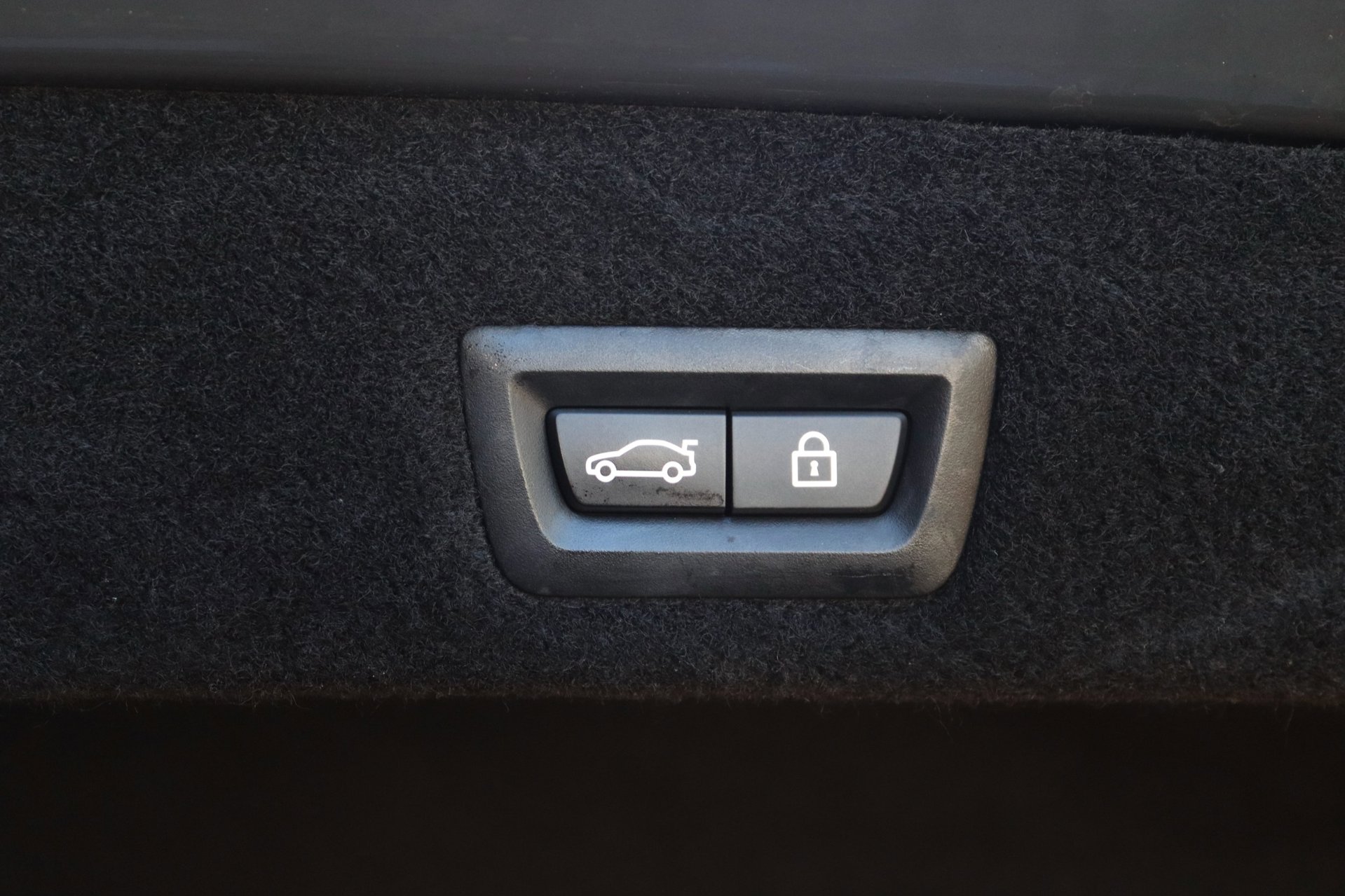 Foto van BMW 745e