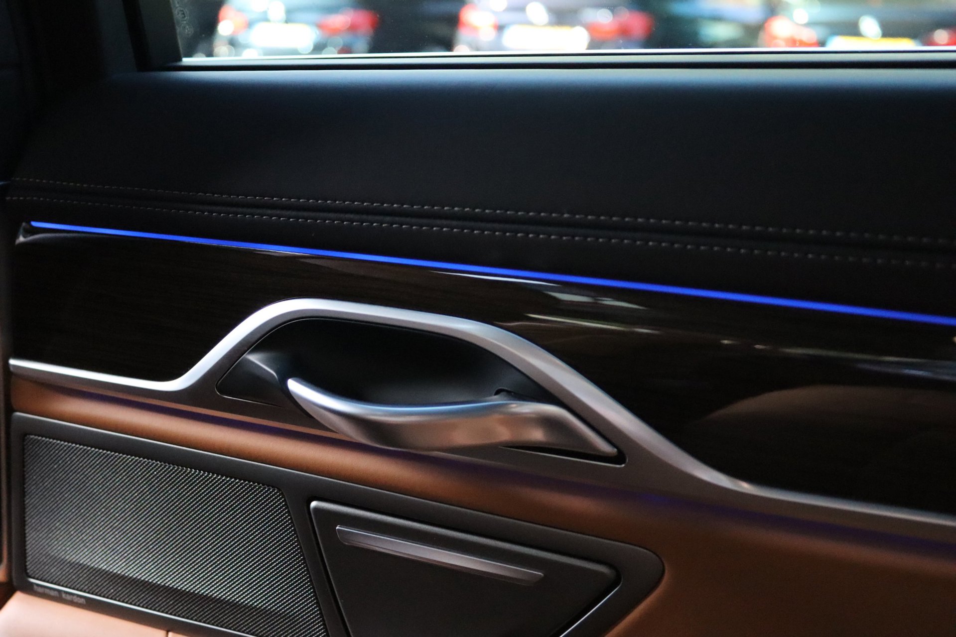 Foto van BMW 745e
