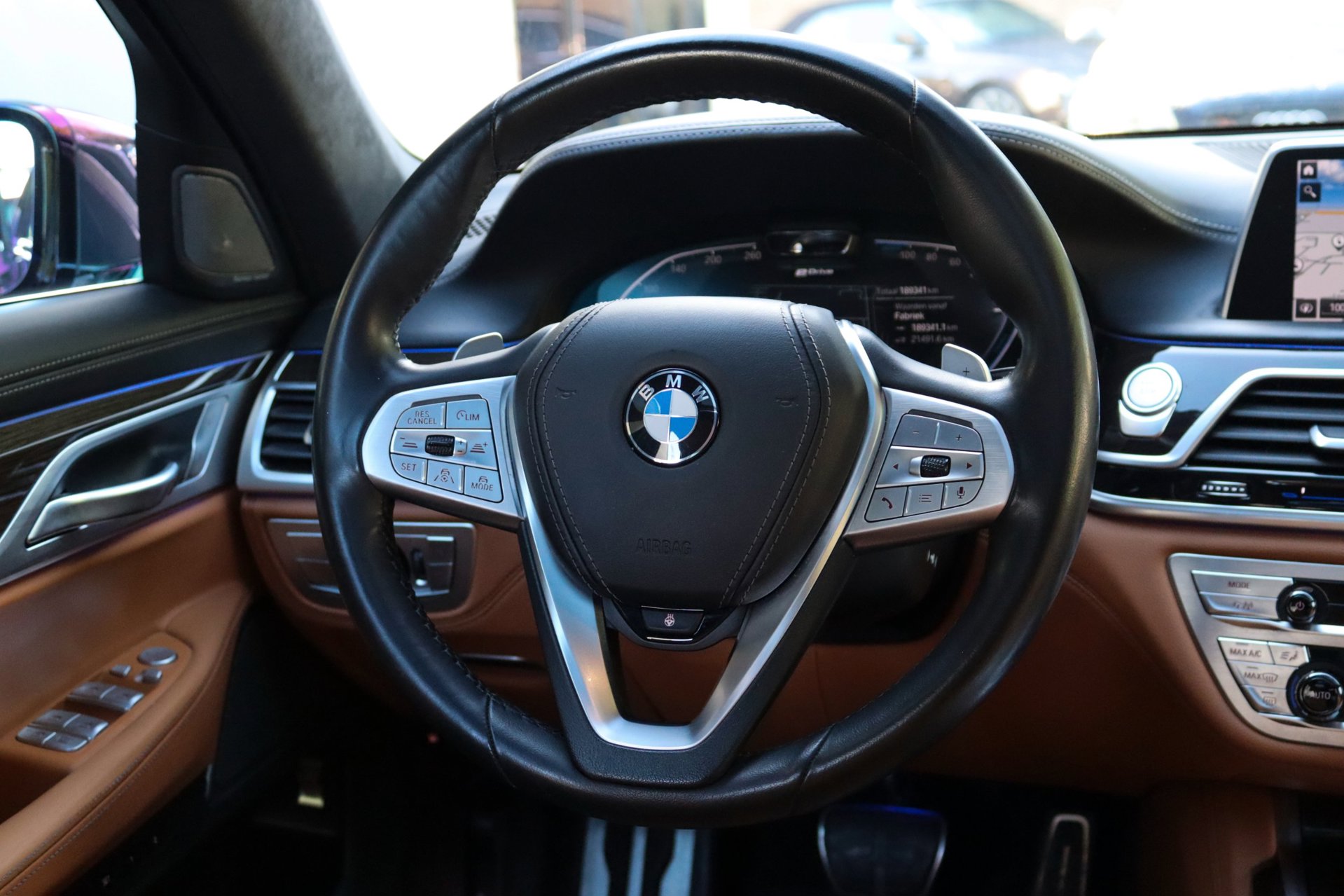 Foto van BMW 745e
