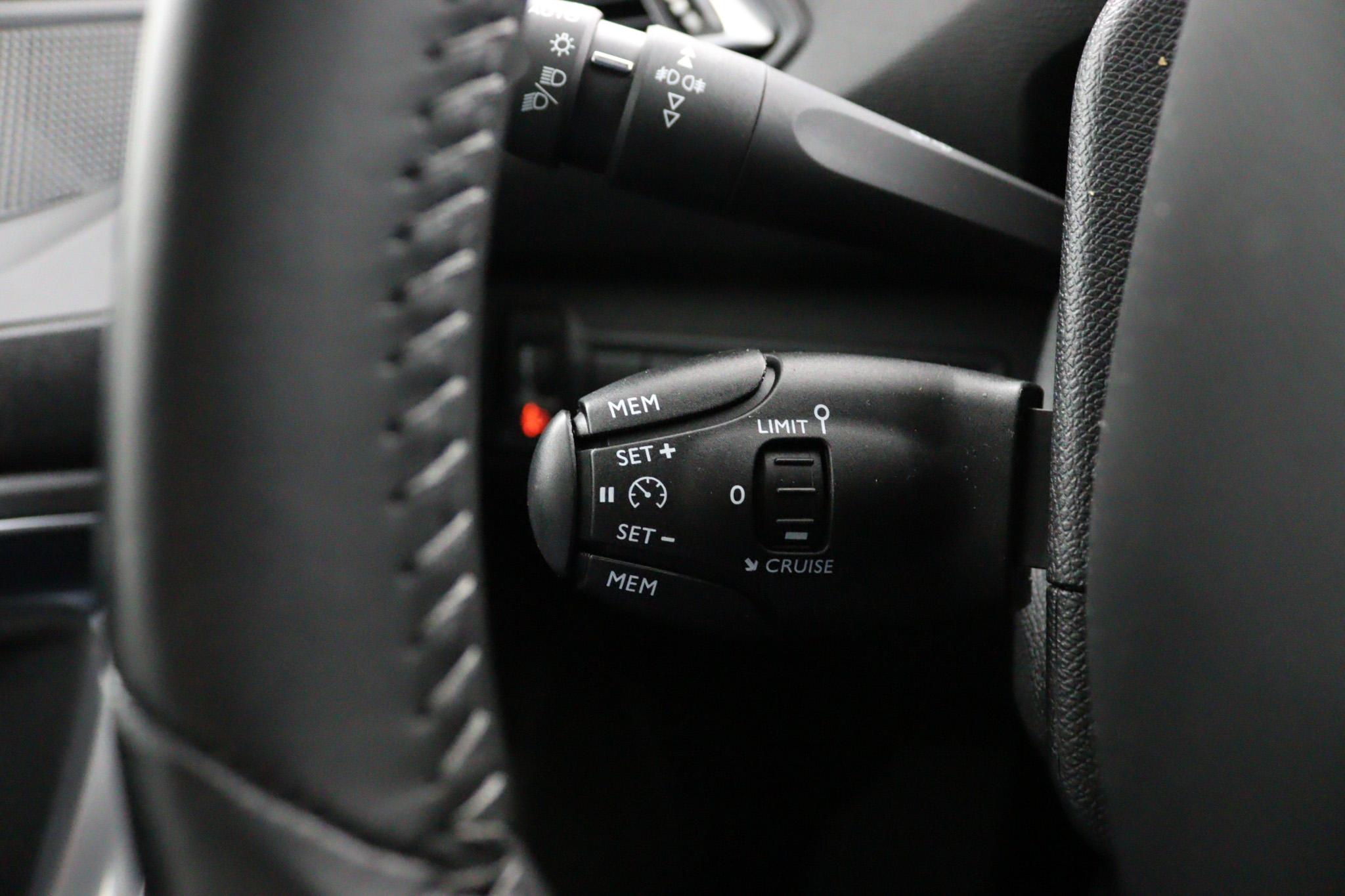 Foto van Peugeot 308 SW