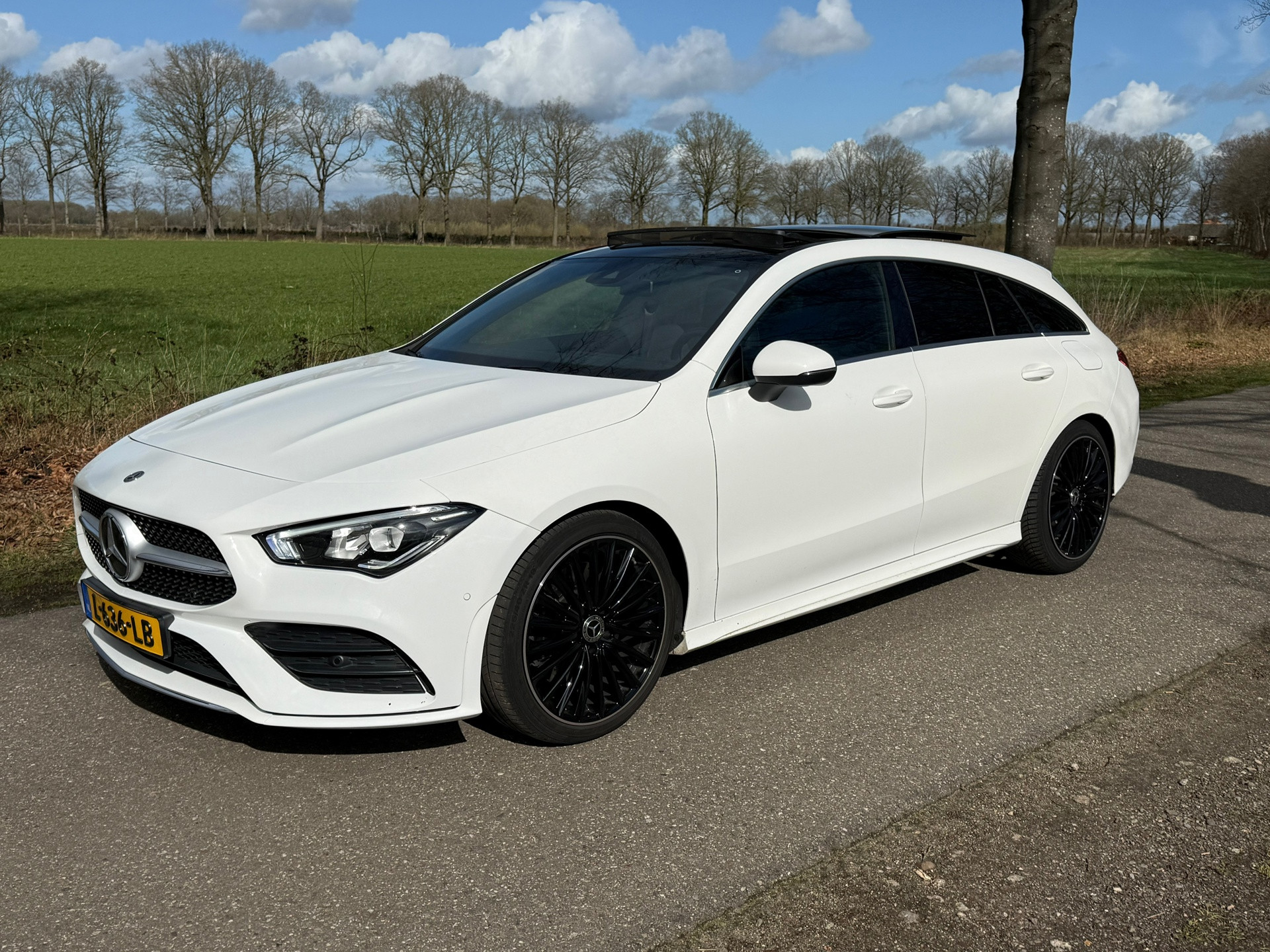 Mercedes-Benz Cla 220 220 AMG PANO | SFEER | CAMERA | 2019 - voorkant