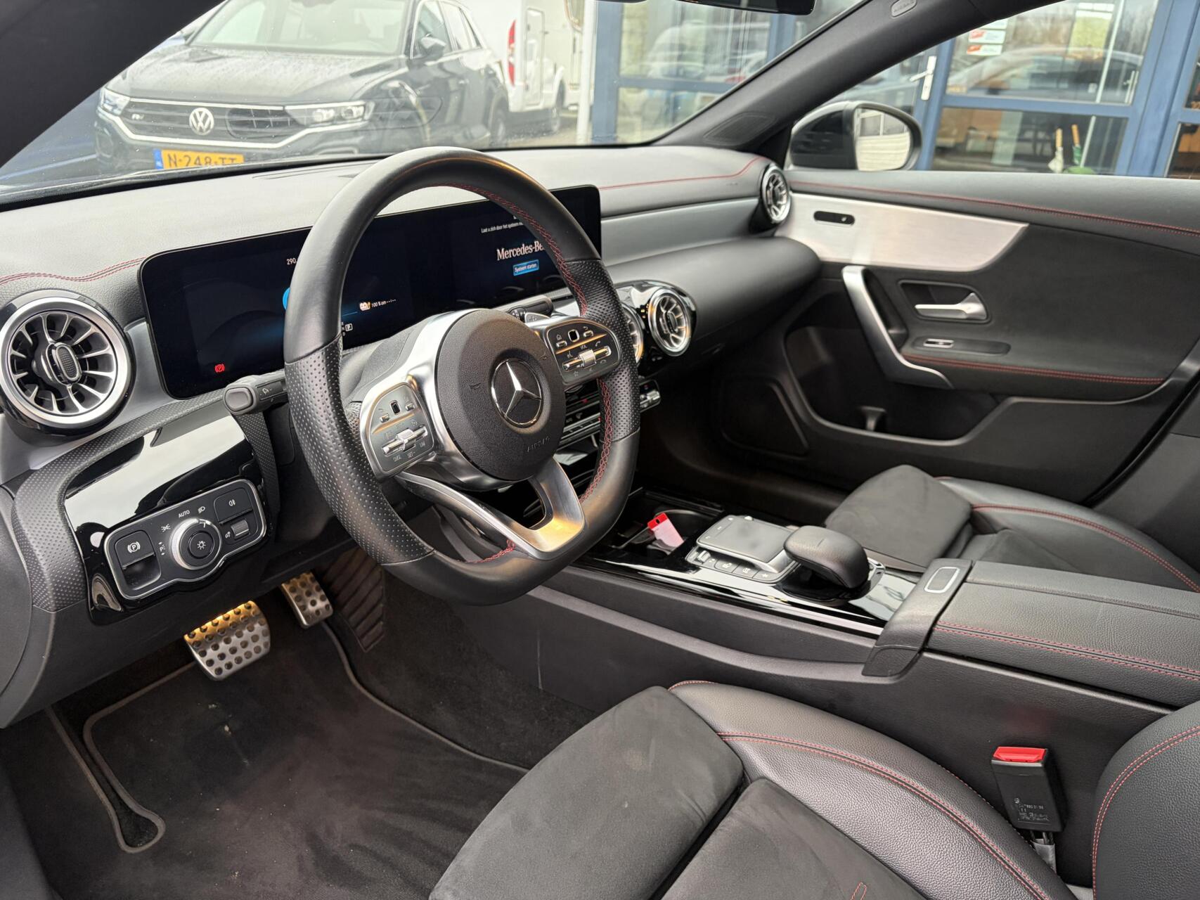 Foto van Mercedes-Benz Cla 250 E