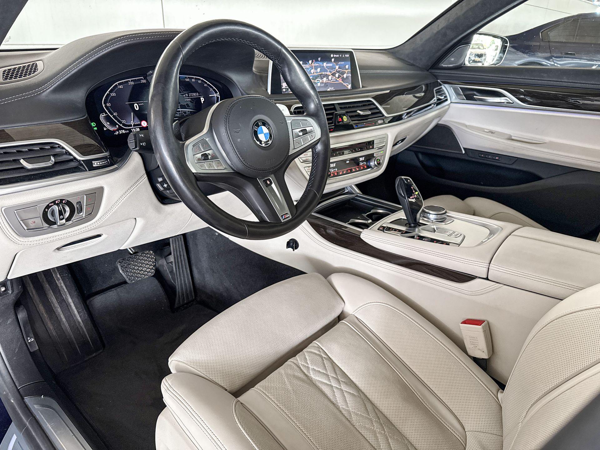 Foto van BMW 745e