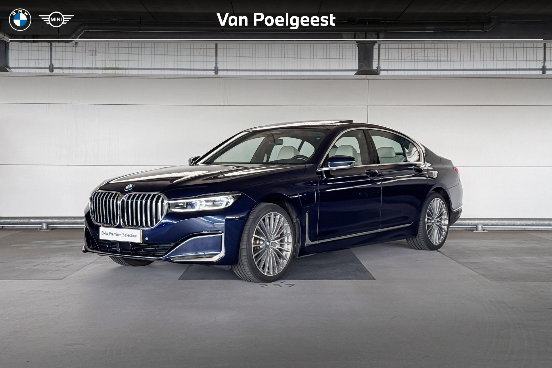 BMW 745e 745e High Executive 2021 - voorkant