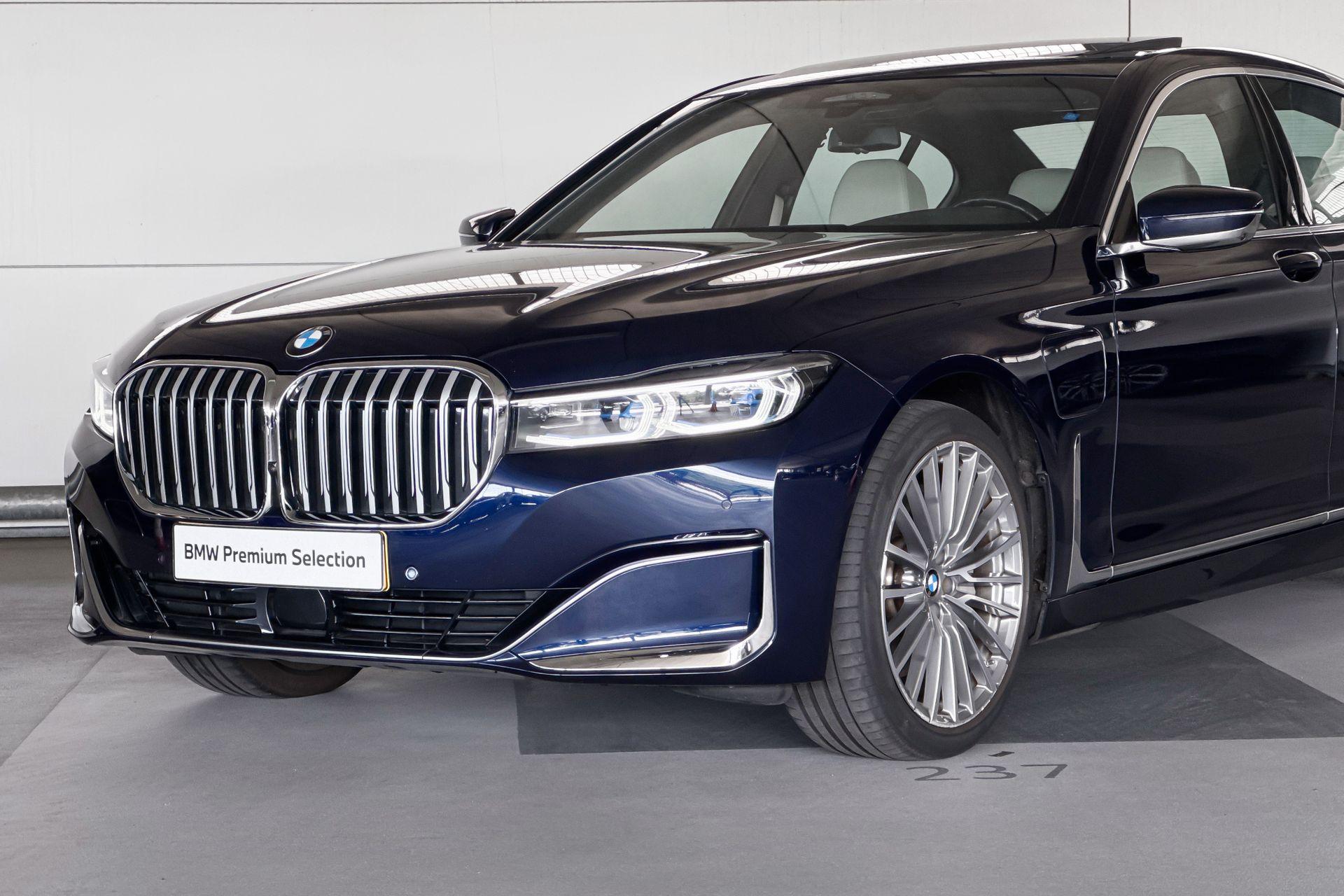 Foto van BMW 745e